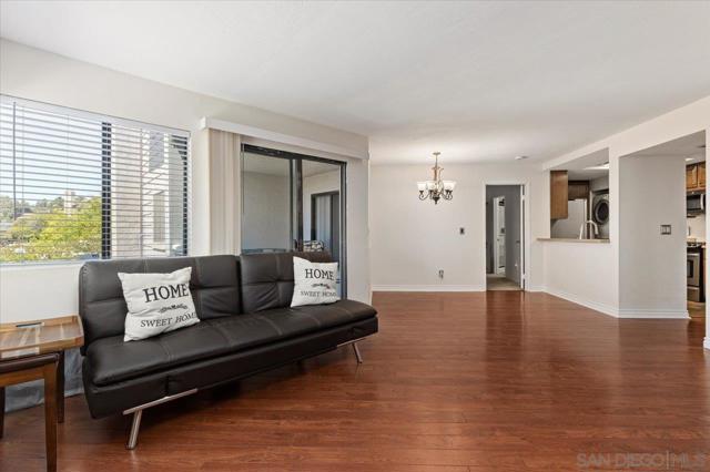 Spring Valley, California, 91978, United States, 3 Bedrooms Bedrooms, ,2 BathroomsBathrooms,Residential,For Sale,1974950