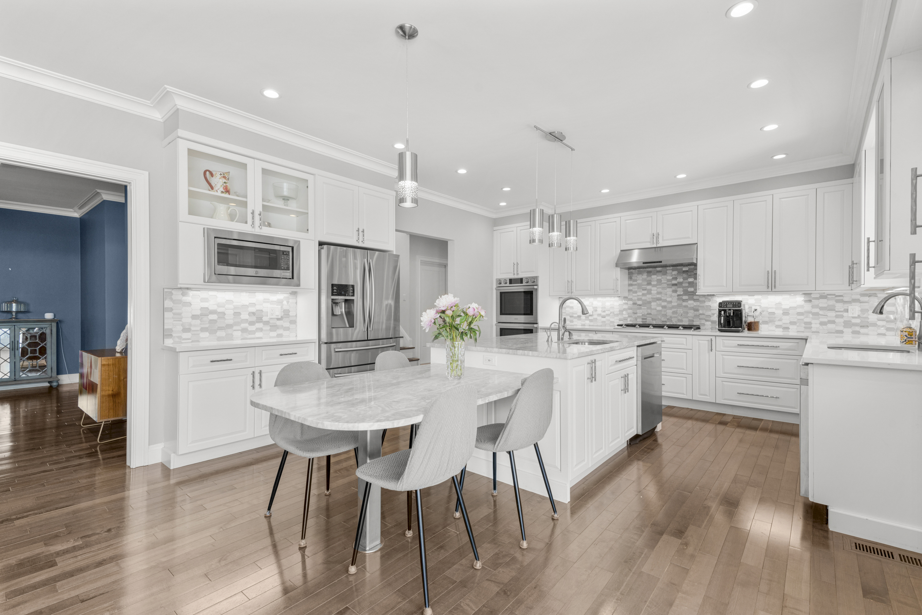  Exceptional Custom Colonial - 物件實景