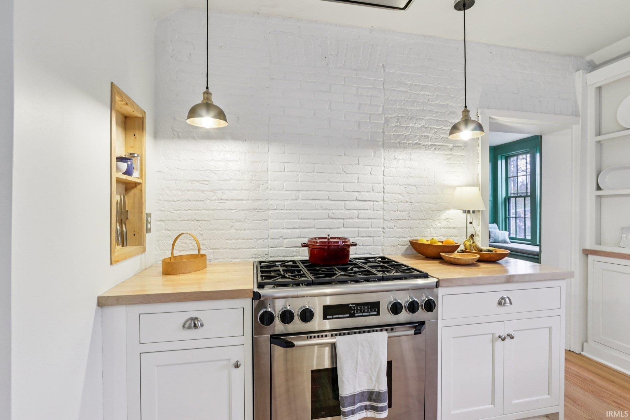 Bloomington, Indiana, 47401, United States, 4 Bedrooms Bedrooms, ,5 BathroomsBathrooms,Residential,For Sale,2032198