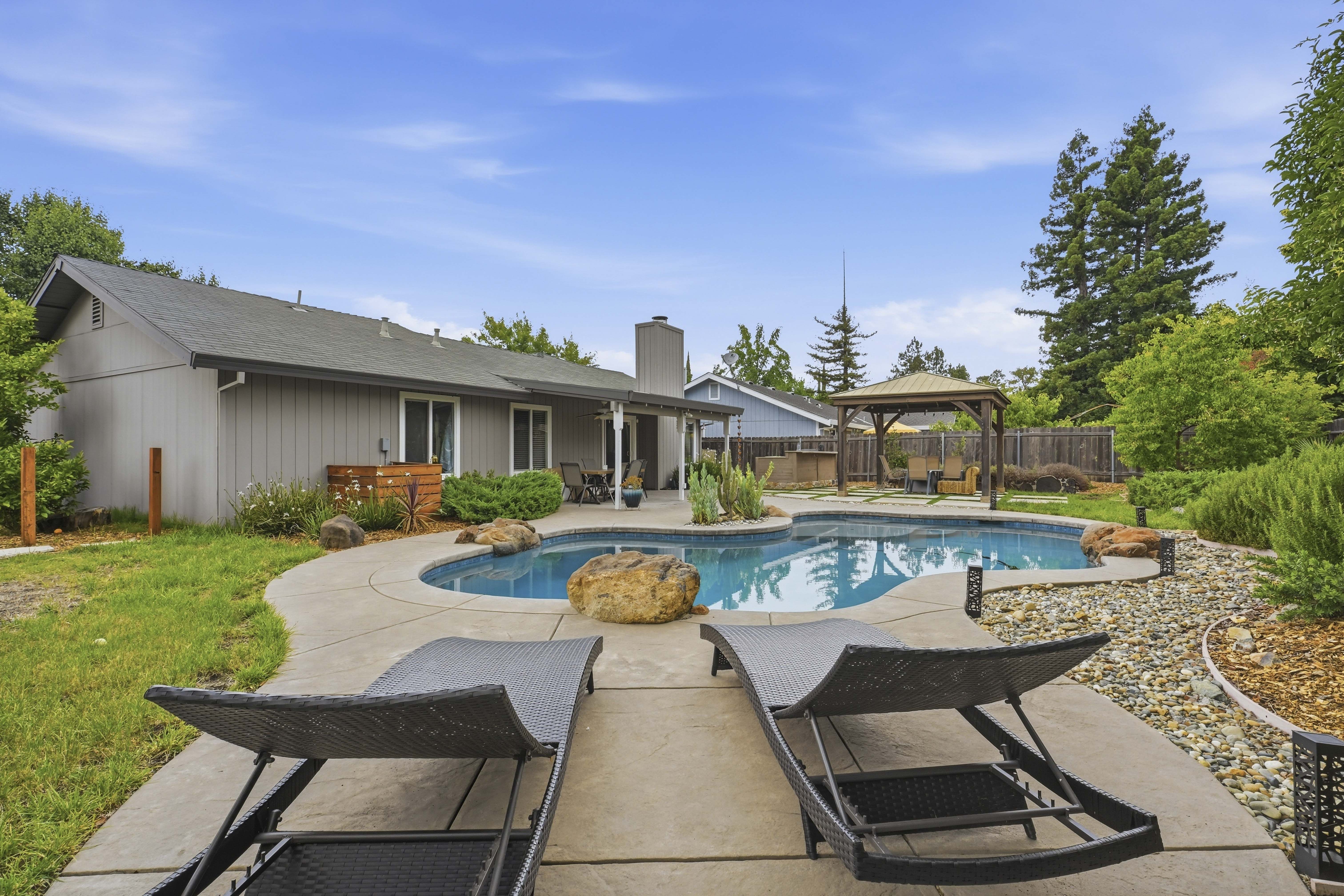  100 Winchester Court, Folsom, CA 95630 - 物件實景