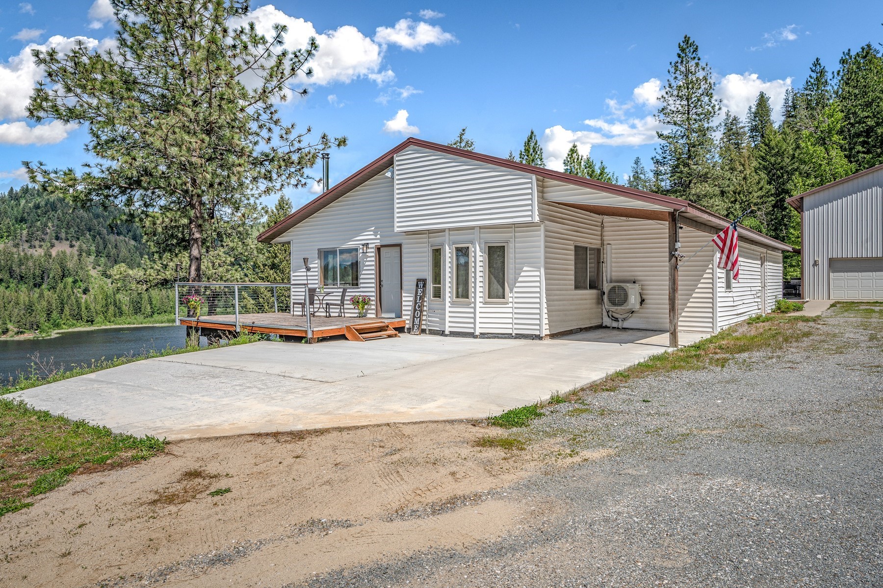  Lake Retreat on Private Acreage - 物件實景
