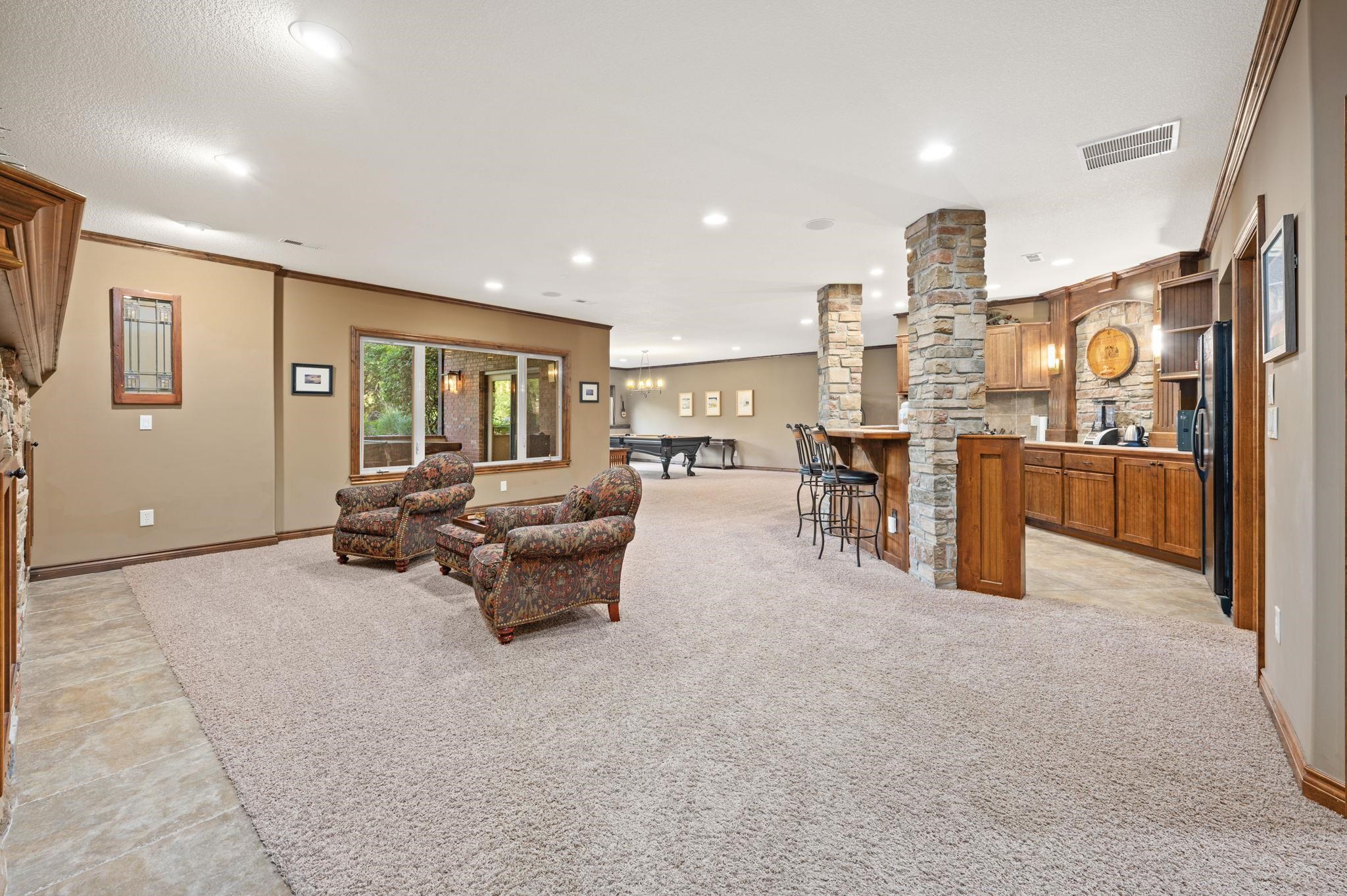 Wichita, Kansas, 67228, United States, 5 Bedrooms Bedrooms, ,5 BathroomsBathrooms,Residential,For Sale,1862397