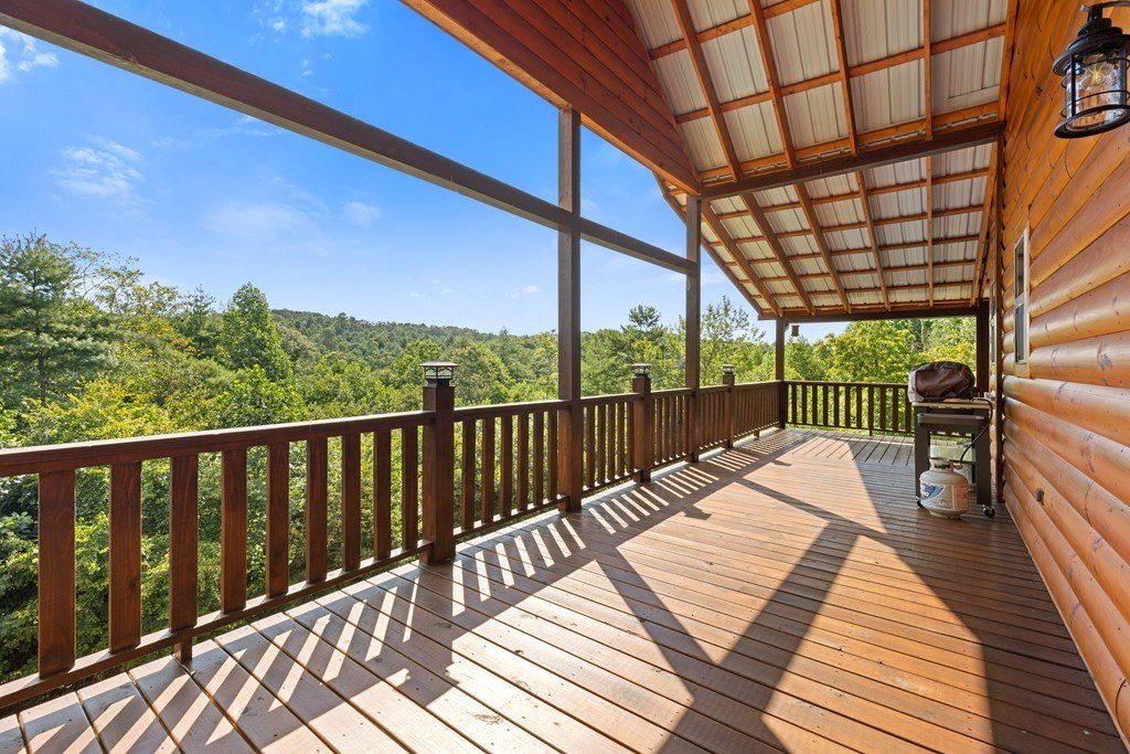 Murphy, North Carolina, 28906, United States, 4 Bedrooms Bedrooms, ,3 BathroomsBathrooms,Residential,For Sale,1905672