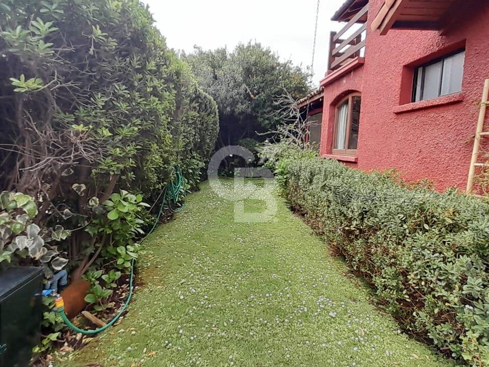 La Reina, Chile, 4 Bedrooms Bedrooms, ,4 BathroomsBathrooms,Residential,For Sale,1988154
