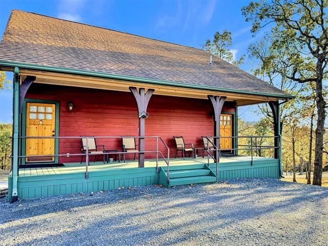 Cookson, Oklahoma, 74427, United States, 8 Bedrooms Bedrooms, ,10 BathroomsBathrooms,Residential,For Sale,1825365