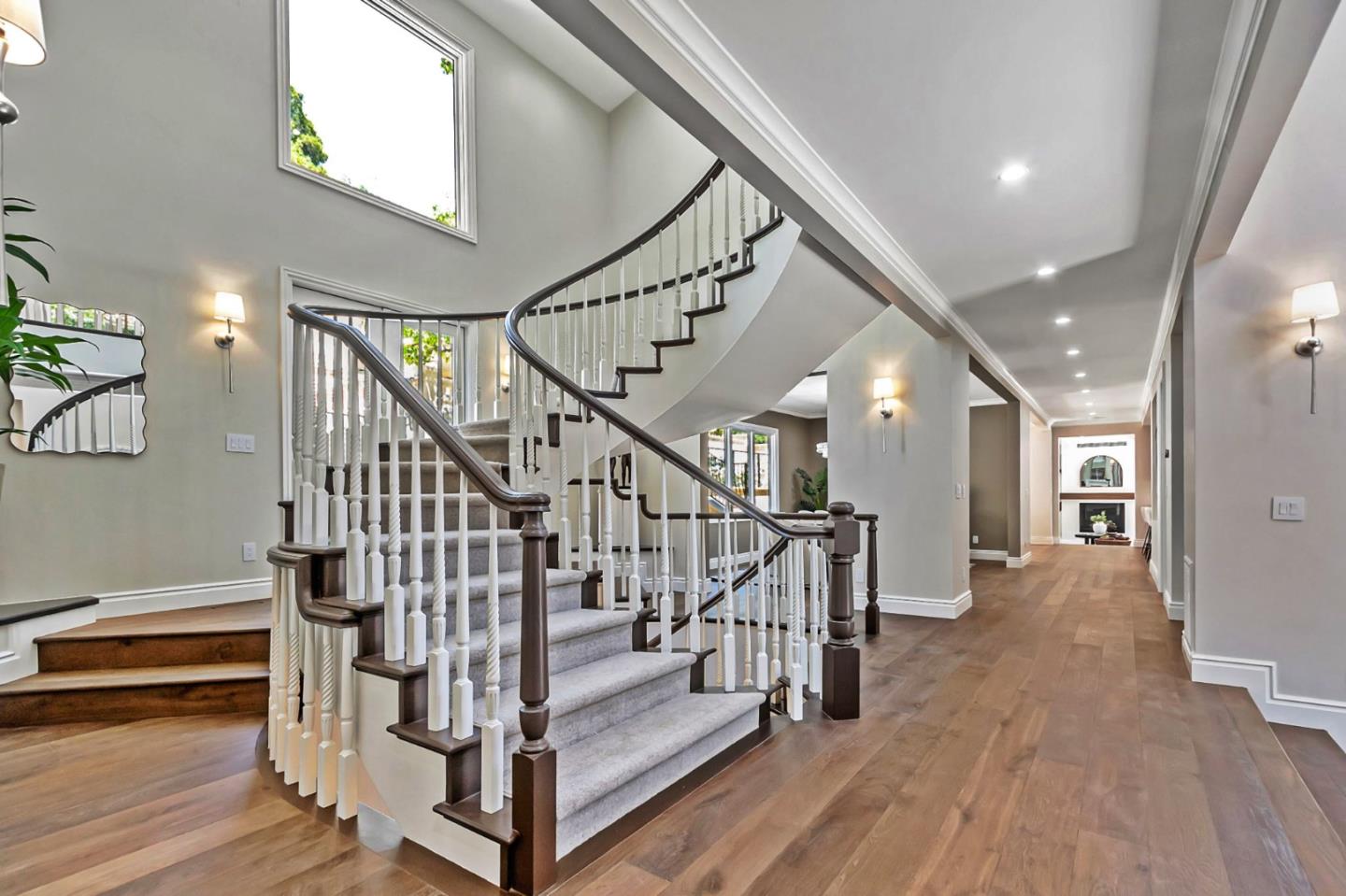 Los Gatos, California, 95032, United States, 8 Bedrooms Bedrooms, ,11 BathroomsBathrooms,Residential,For Sale,1855941