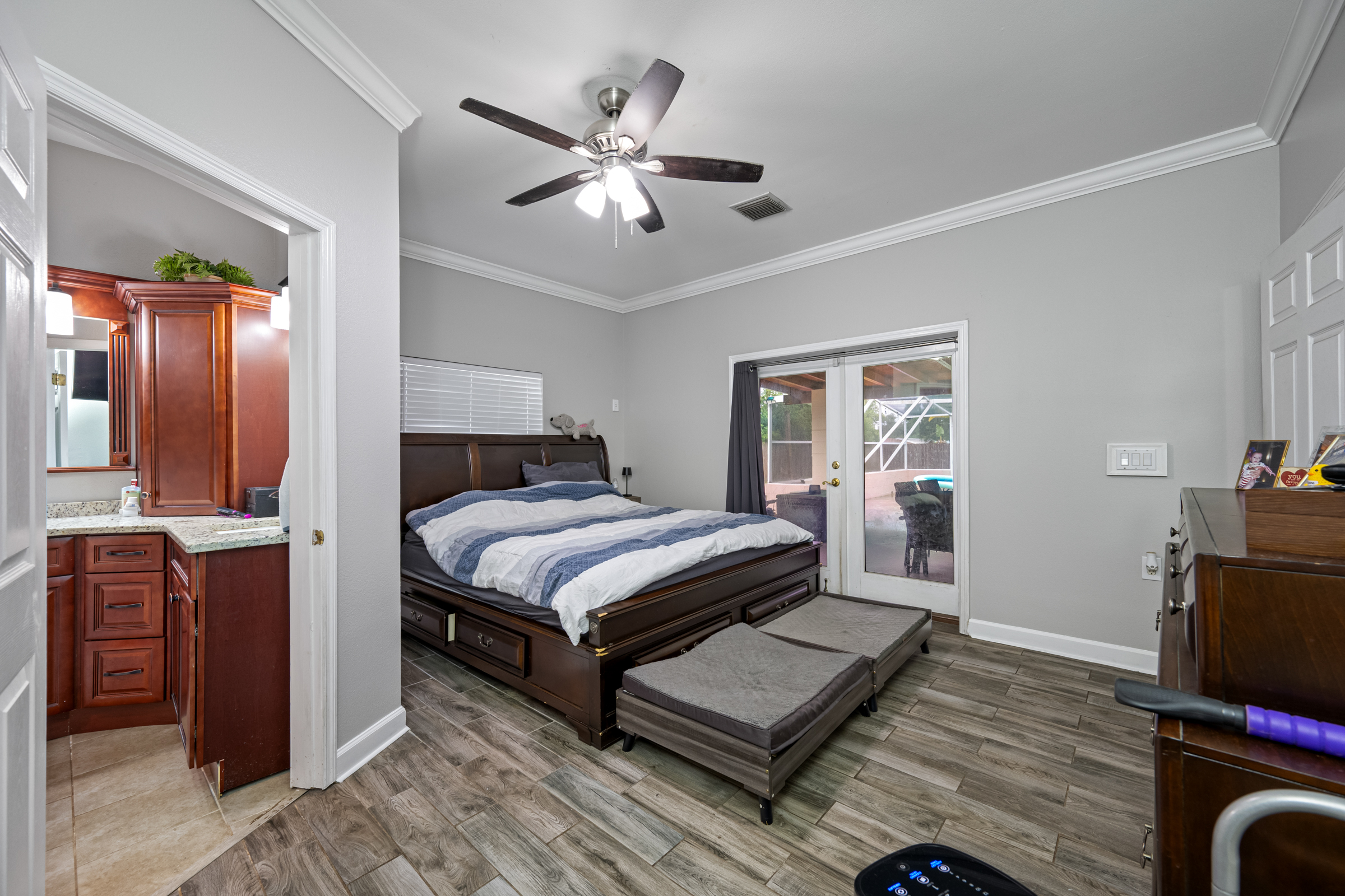 Clearwater, Florida, 33764, United States, 3 Bedrooms Bedrooms, ,2 BathroomsBathrooms,Residential,For Sale,1879424