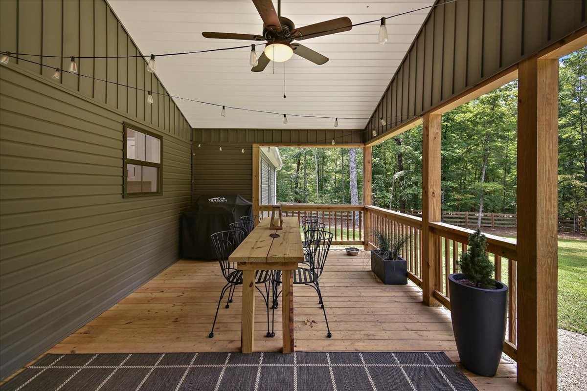 Monterey, Tennessee, 38574, United States, 3 Bedrooms Bedrooms, ,2 BathroomsBathrooms,Residential,For Sale,1907598