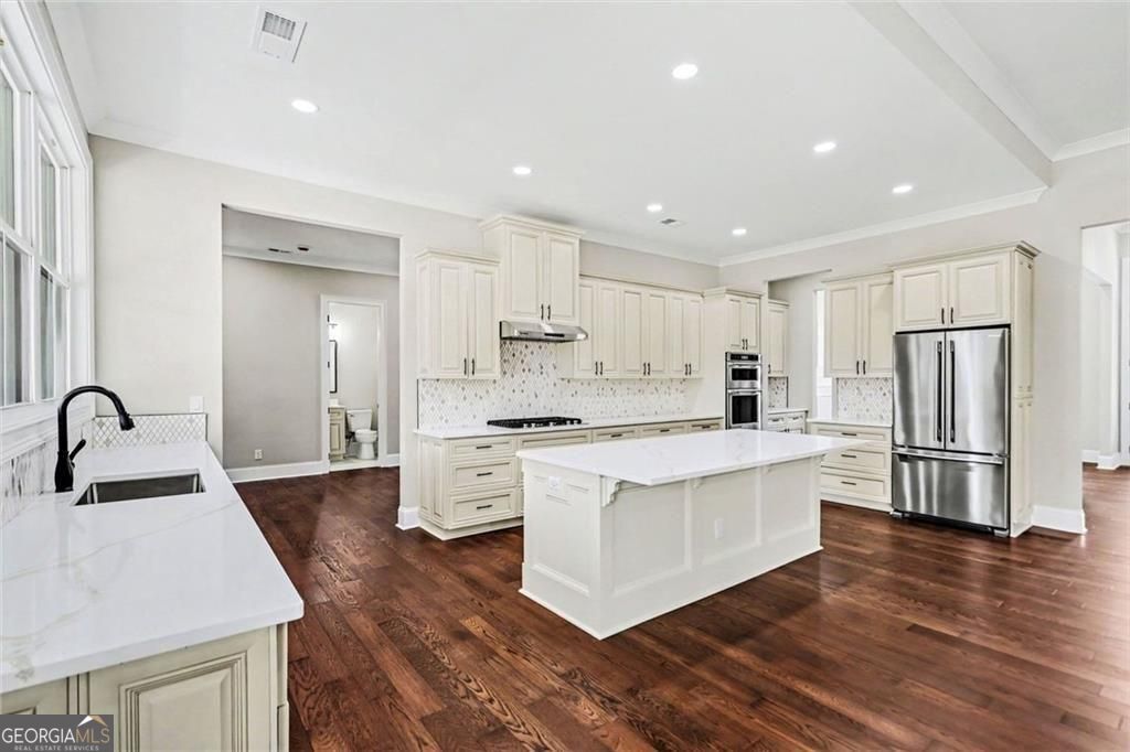Atlanta, Georgia, 30349, United States, 4 Bedrooms Bedrooms, ,4 BathroomsBathrooms,Residential,For Sale,2033657