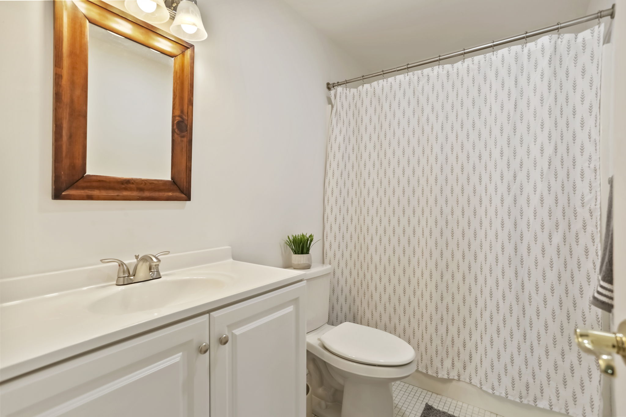  Modernized North End Ranch: Turn-Key Gem on Post Oak - 物件實景