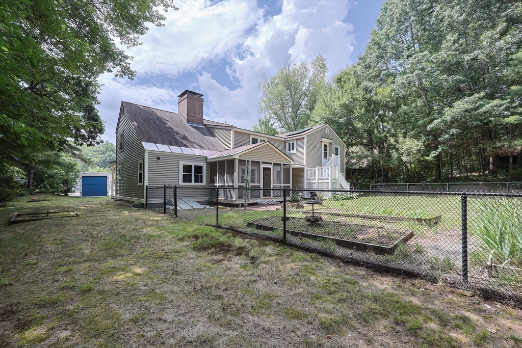 Ayer, Massachusetts, 01432, United States, 4 Bedrooms Bedrooms, ,3 BathroomsBathrooms,Residential,For Sale,1896806