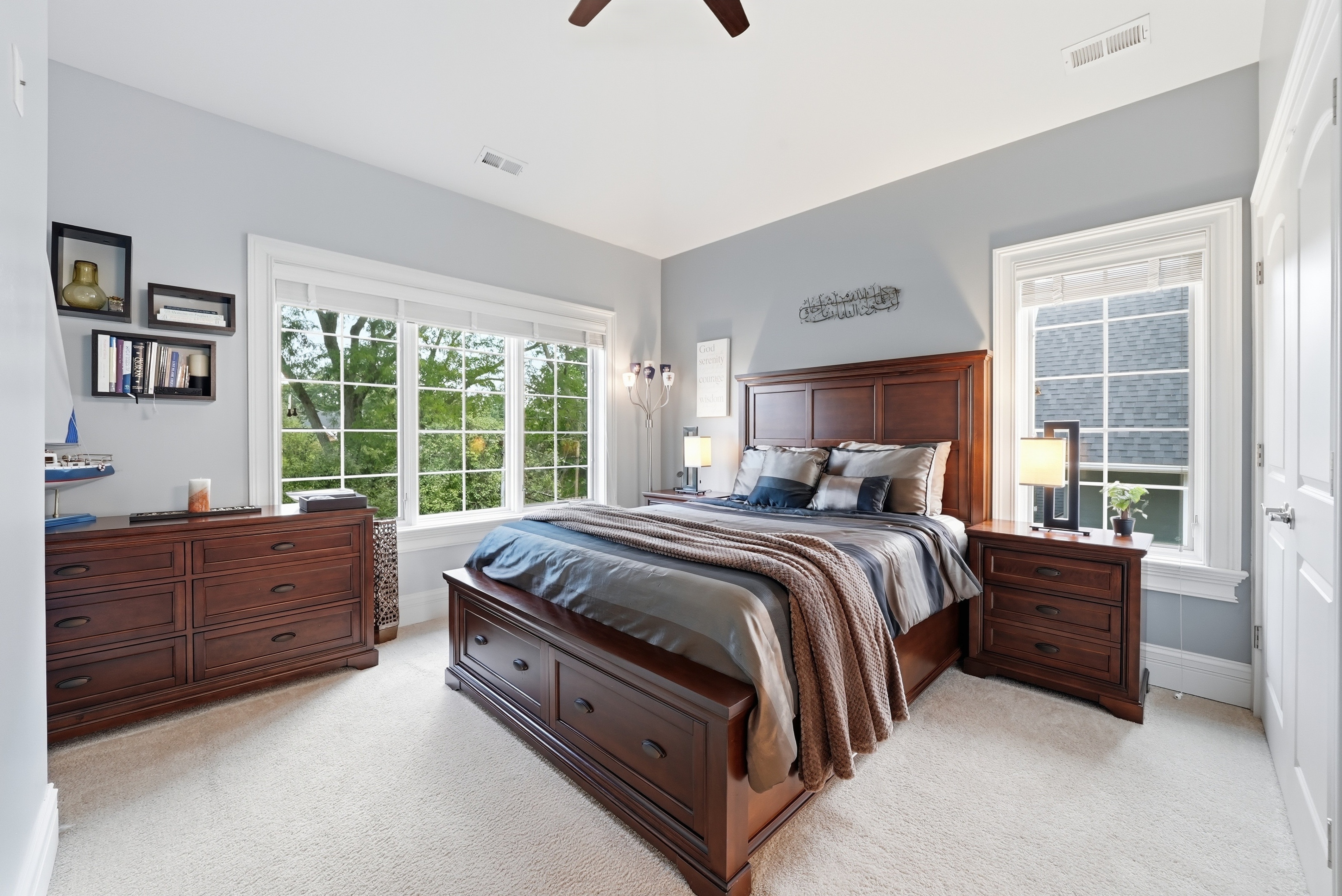  Perfectly Positioned in the Prestigious Golfview Hills Community of Hinsdale - 物件實景