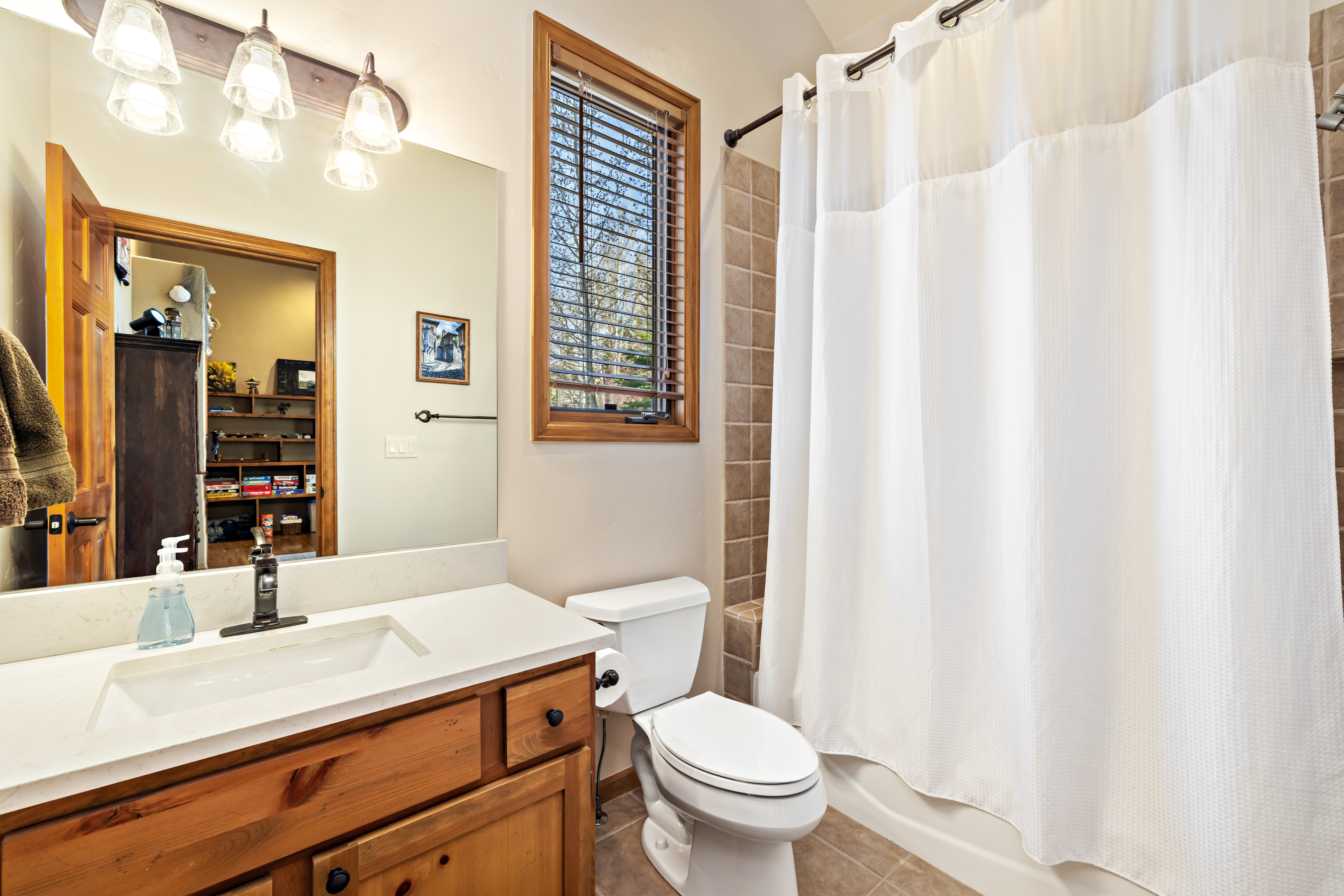  Beautifully Maintained Residence in Homestead - 物件實景