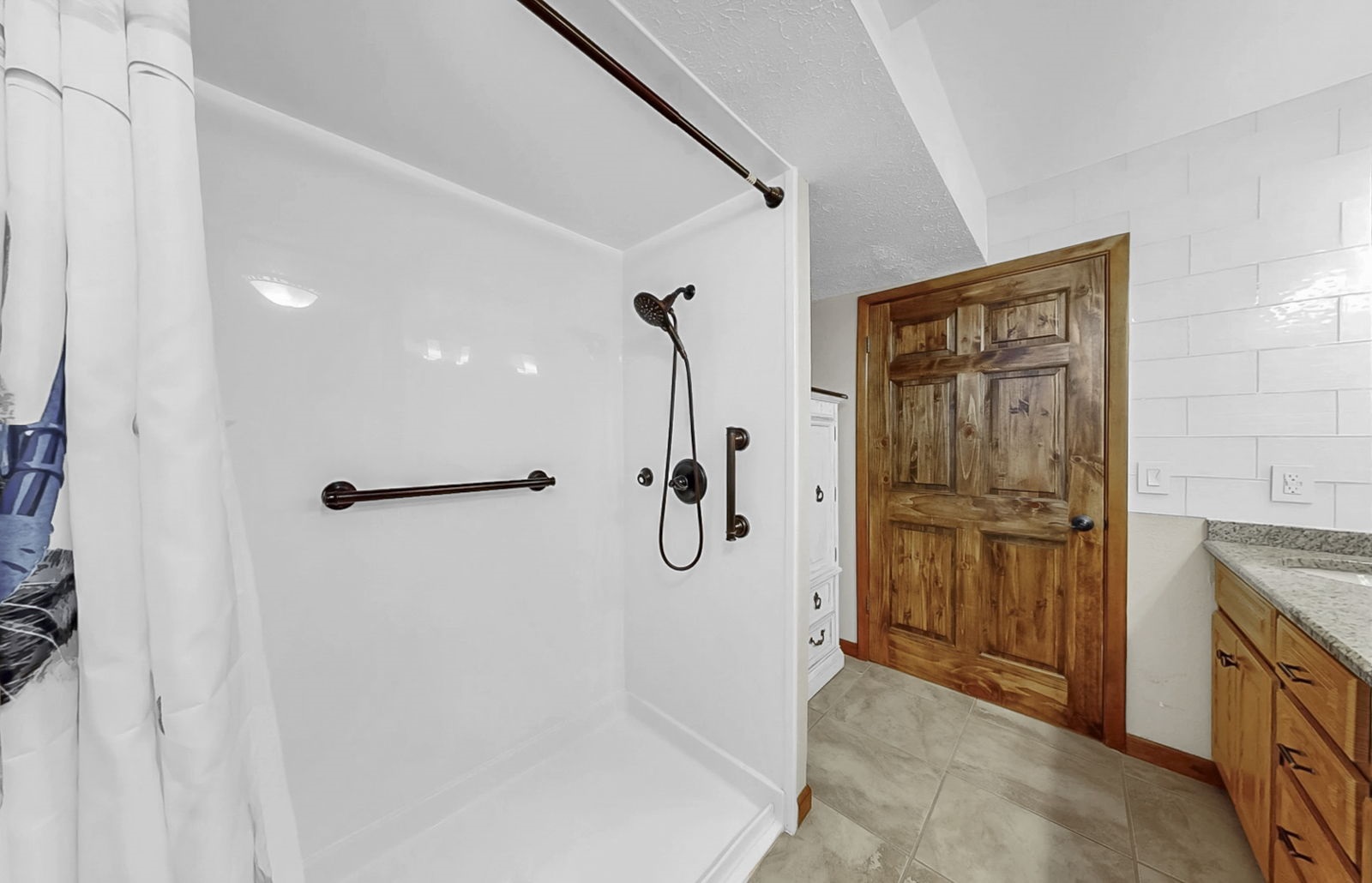 Wimauma, Florida, 33598, United States, 3 Bedrooms Bedrooms, ,2 BathroomsBathrooms,Residential,For Sale,1943495