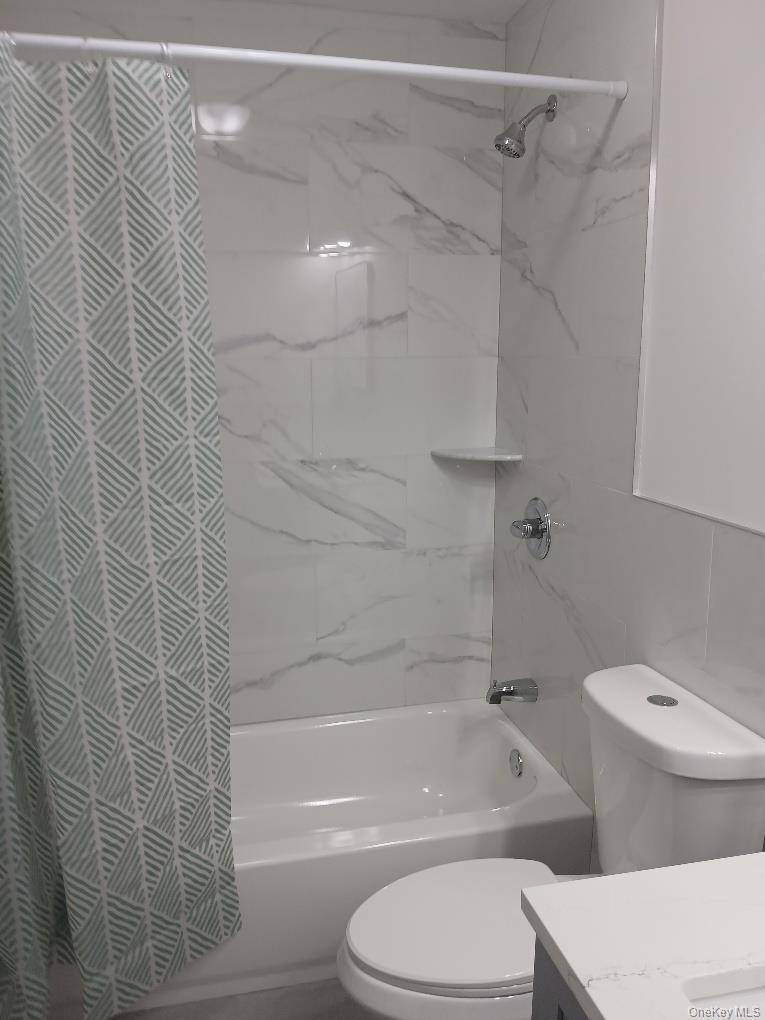 East Patchogue, New York, 11772, United States, 4 Bedrooms Bedrooms, ,1 BathroomBathrooms,Residential,For Sale,1948029