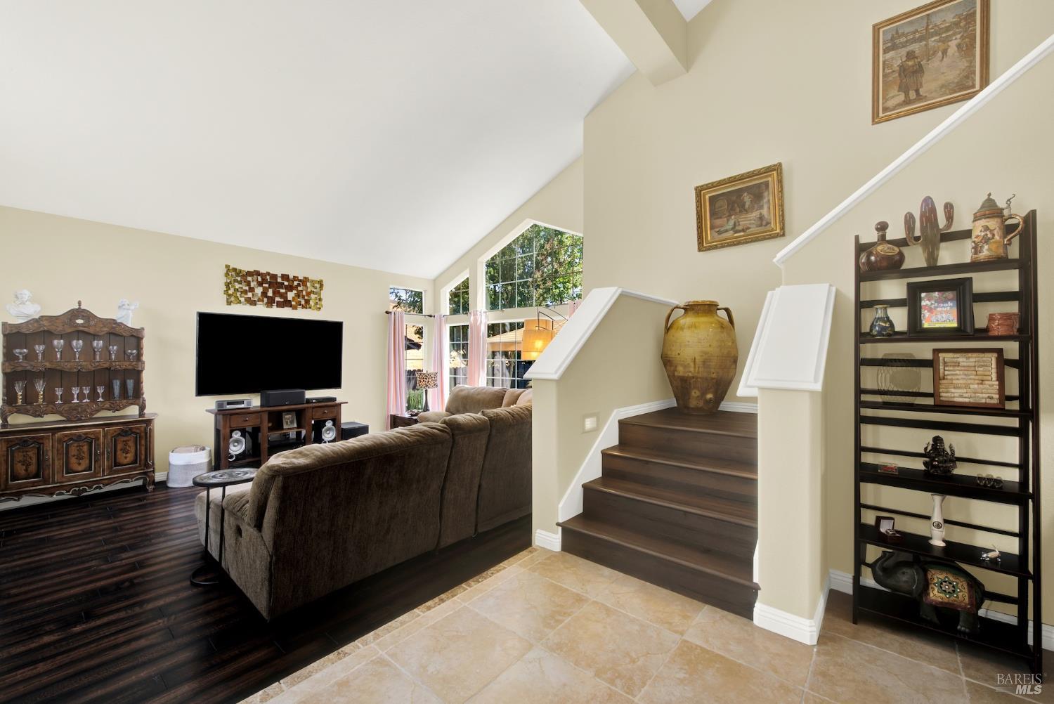 Fairfield, California, 94534, United States, 5 Bedrooms Bedrooms, ,3 BathroomsBathrooms,Residential,For Sale,1917532