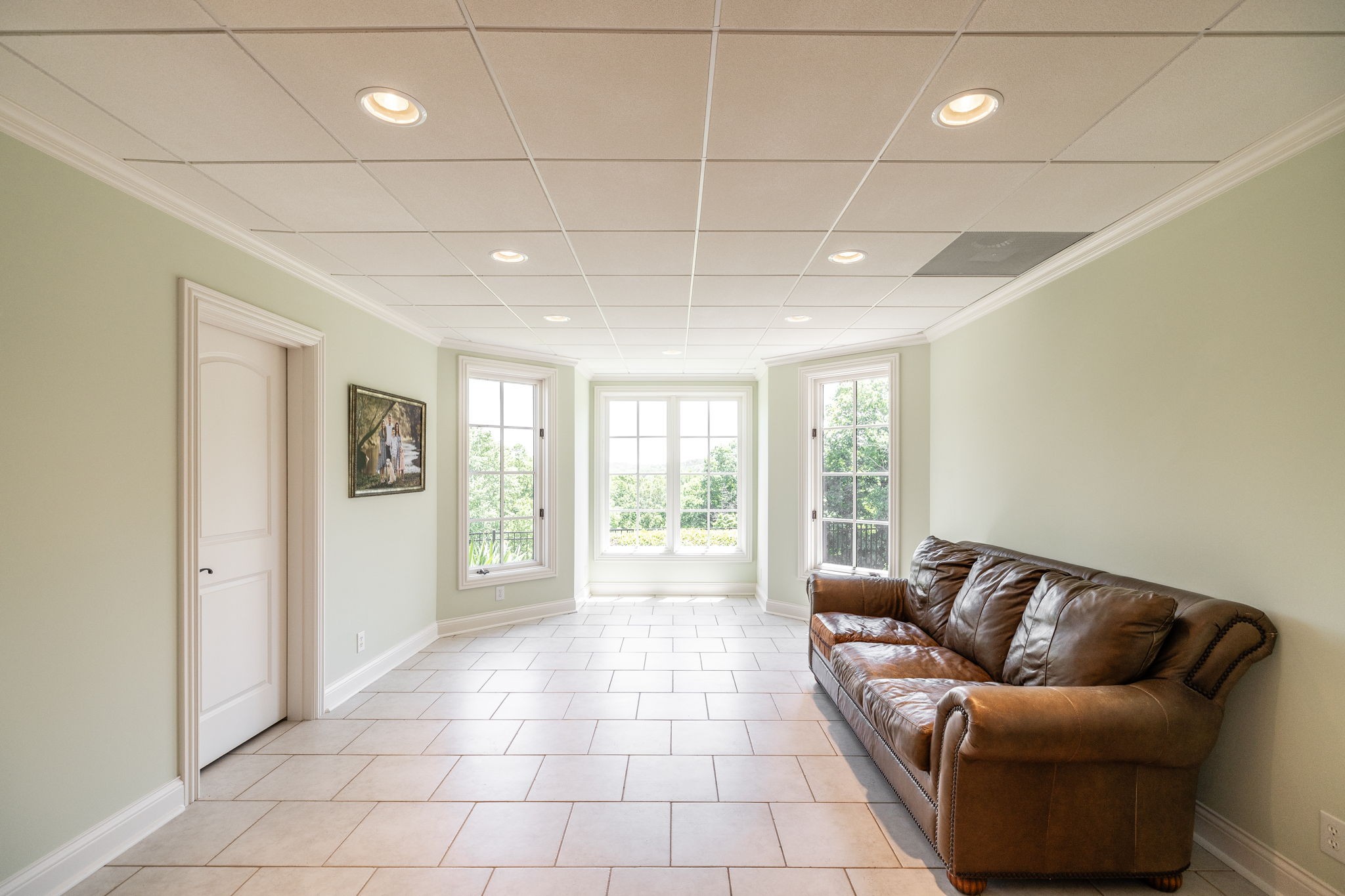 Greenbrier, Tennessee, 37073, United States, 5 Bedrooms Bedrooms, ,6 BathroomsBathrooms,Residential,For Sale,1827902