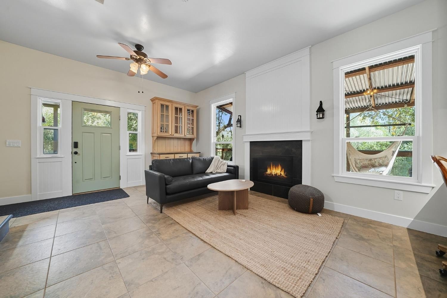 San Andreas, California, 95249, United States, 2 Bedrooms Bedrooms, ,2 BathroomsBathrooms,Residential,For Sale,1980033