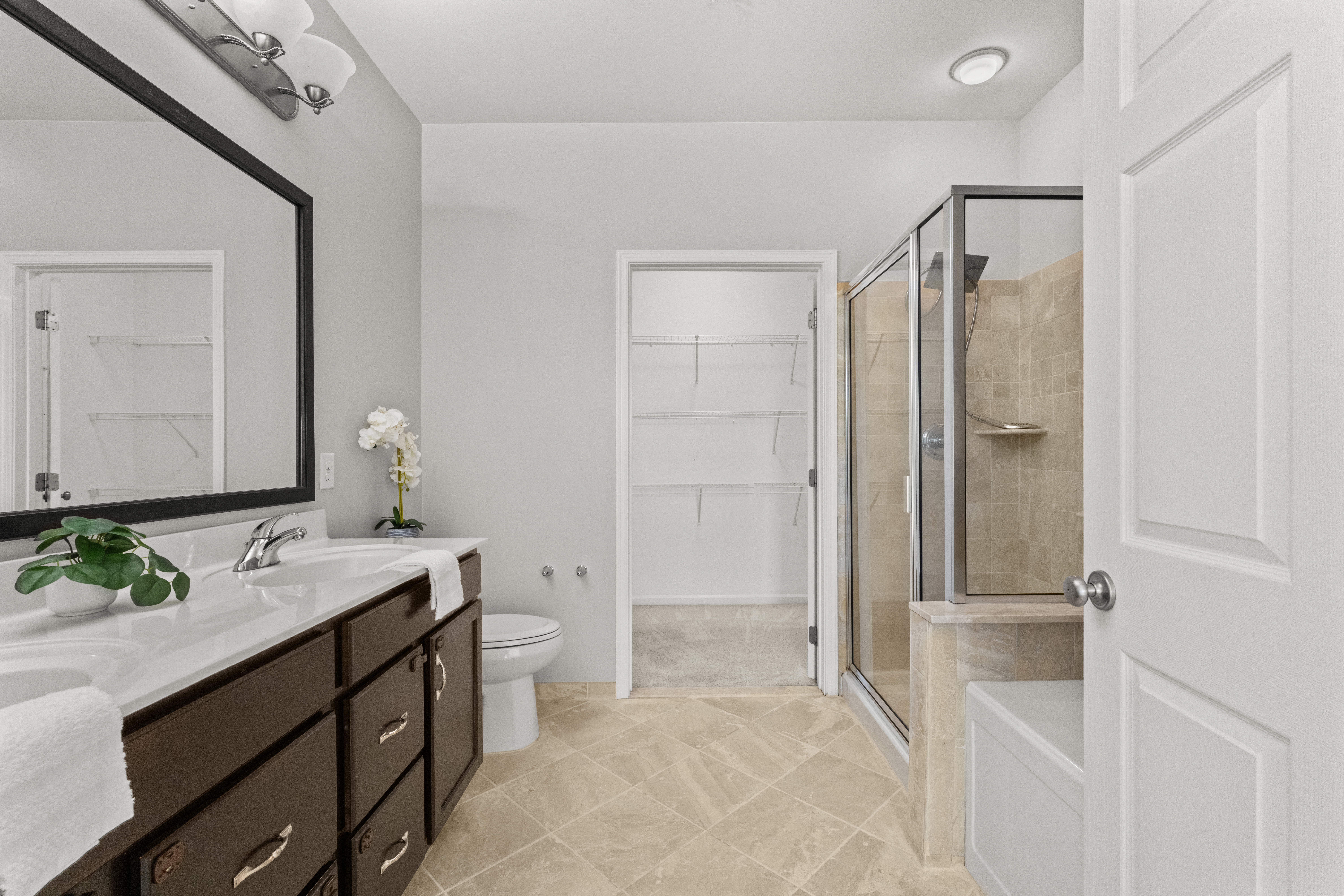  2106 Simeon Howard Way, Westborough, MA 01581 - 物件實景
