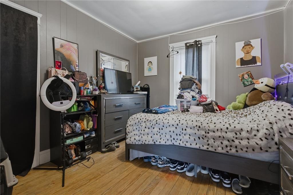 Pawtucket, Rhode Island, 02860, United States, 6 Bedrooms Bedrooms, ,2 BathroomsBathrooms,Residential,For Sale,2040708