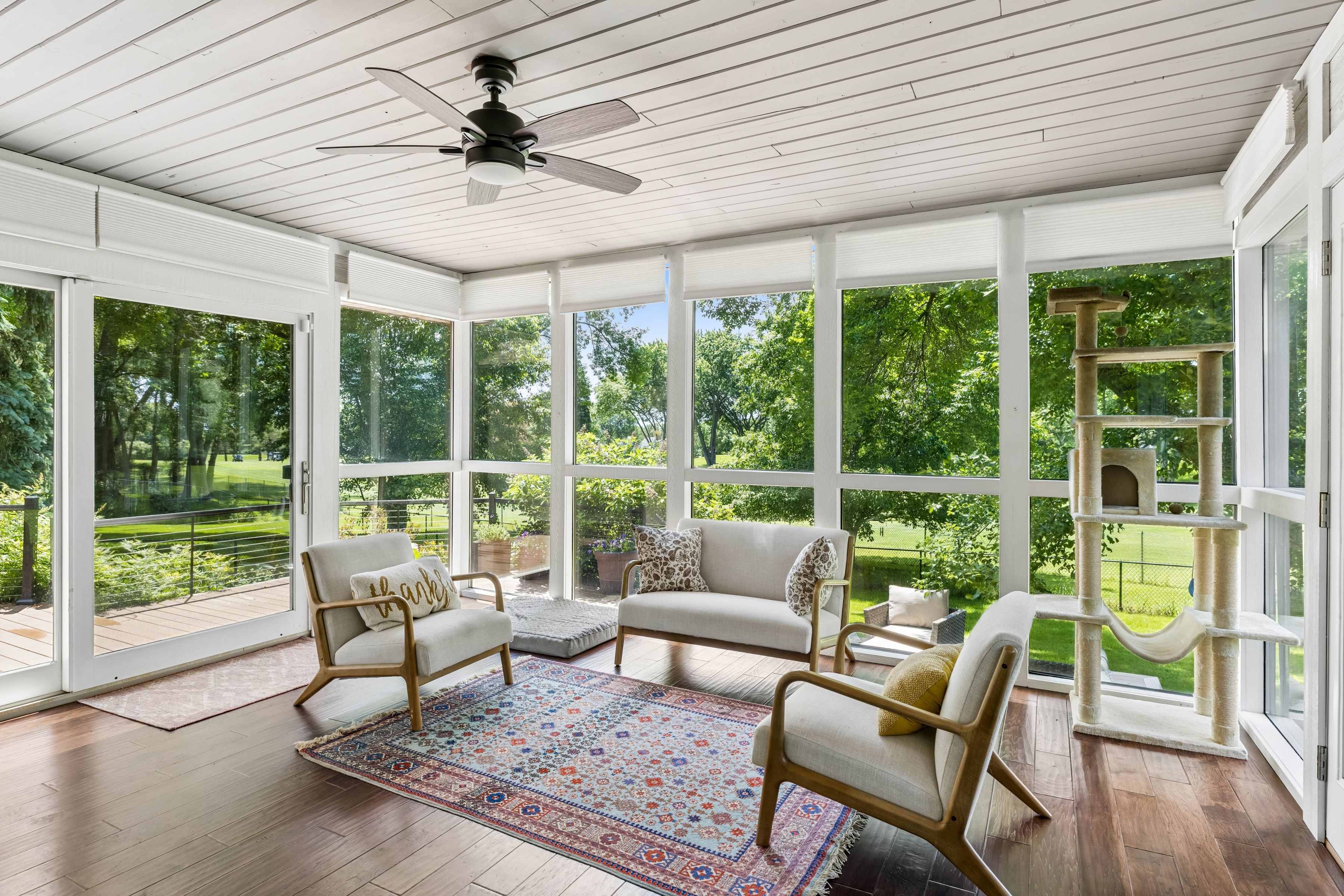  Beautifully Updated Home Overlooking Bent Creek Golf Course - 物件實景