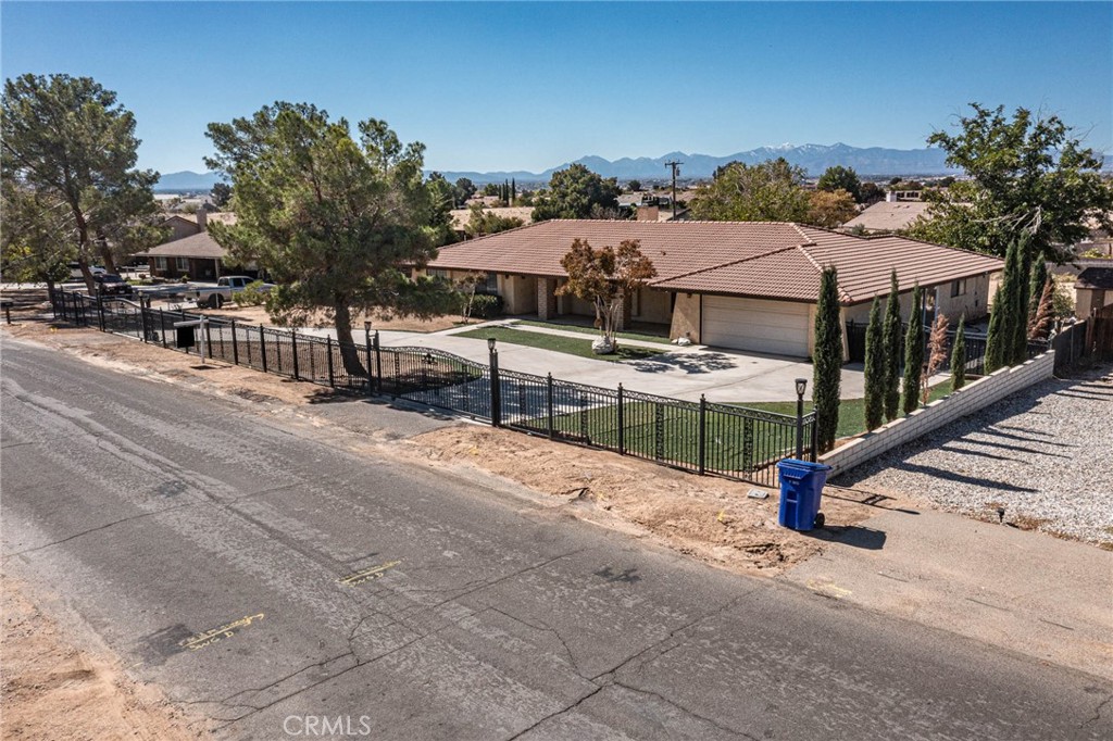 Apple Valley, California, 92308, United States, 4 Bedrooms Bedrooms, ,3 BathroomsBathrooms,Residential,For Sale,1974490
