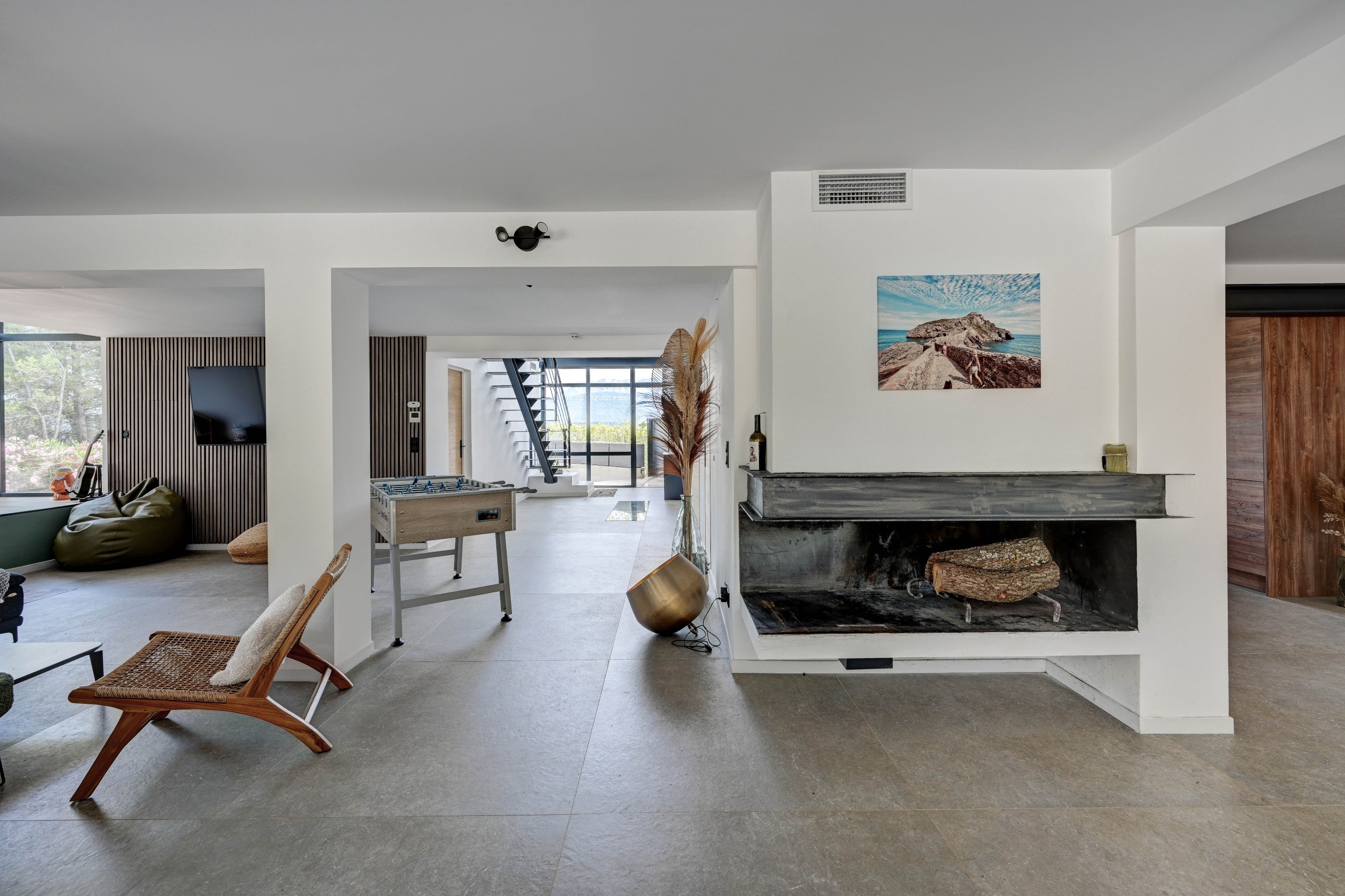  Exceptional Contemporary Proprety with view - 物件實景