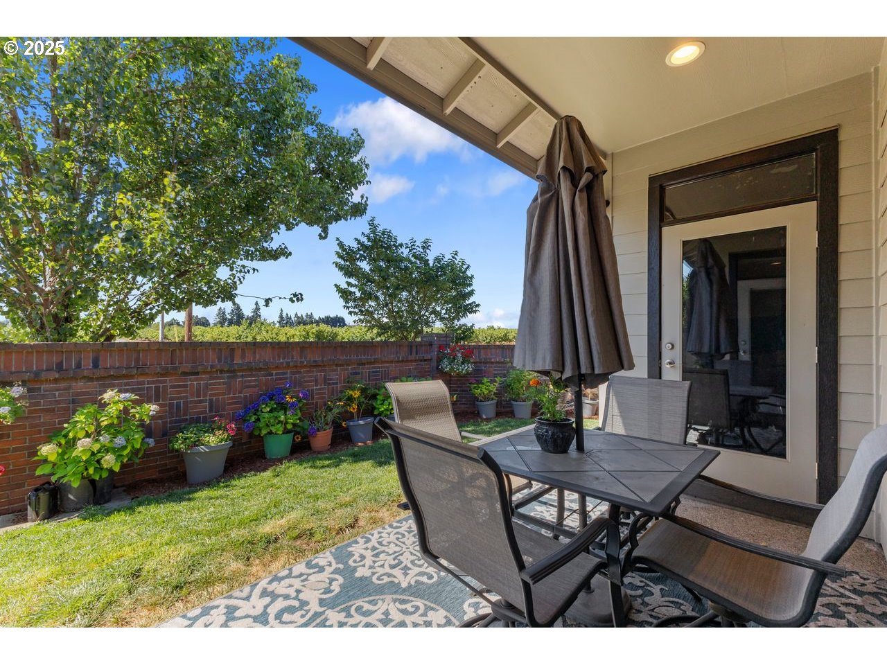 Canby, Oregon, 97013, United States, 3 Bedrooms Bedrooms, ,2 BathroomsBathrooms,Residential,For Sale,1903561