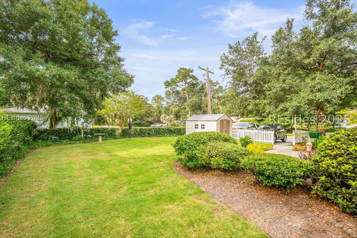 Beaufort, South Carolina, 29902, United States, 3 Bedrooms Bedrooms, ,Residential,For Sale,1906126