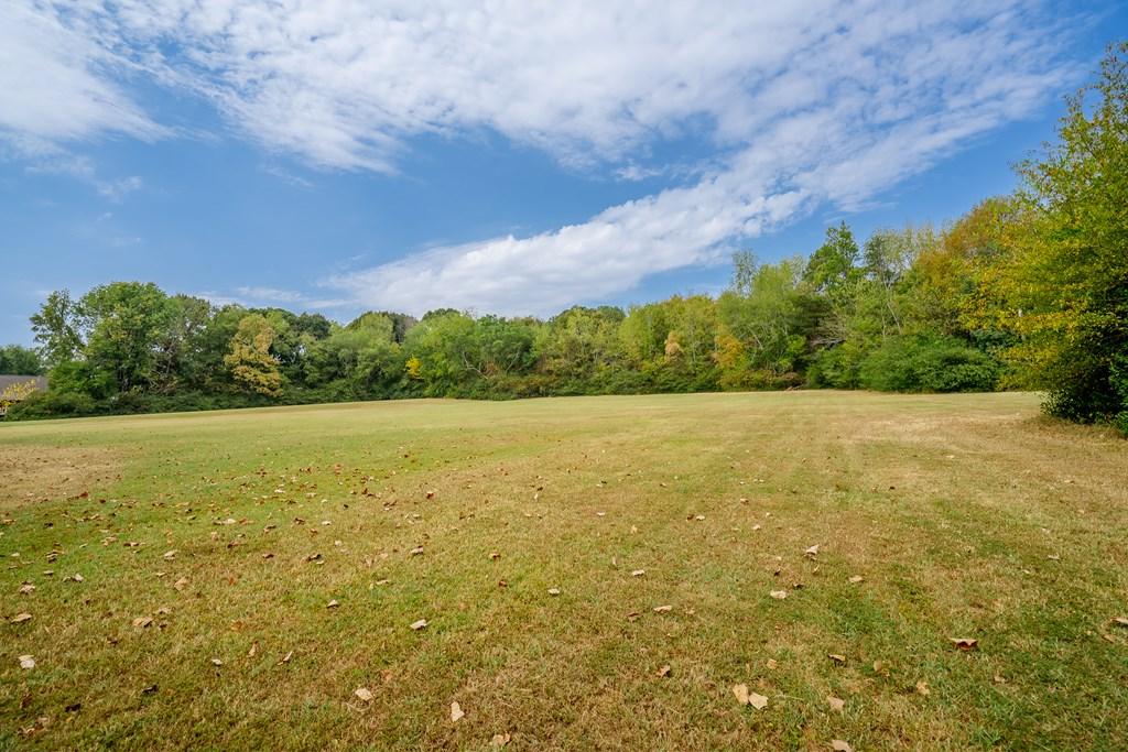 DALTON, Georgia, 30720, United States, 5 Bedrooms Bedrooms, ,3 BathroomsBathrooms,Residential,For Sale,1939085