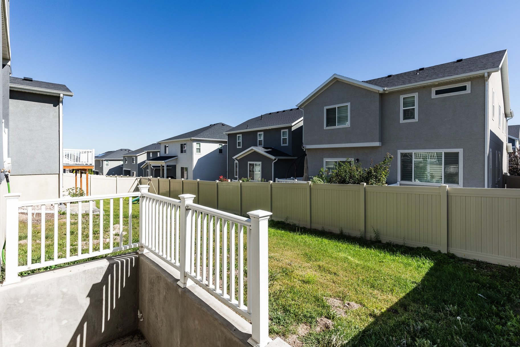  Spacious 4-Bed Herriman Home with Rentable Basement ADU - 物件實景