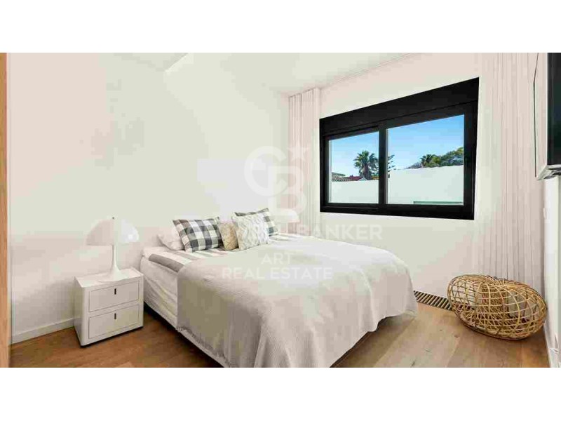 Marbella, Andalusia, ES, 6 Bedrooms Bedrooms, ,4 BathroomsBathrooms,Residential,For Sale,1795495