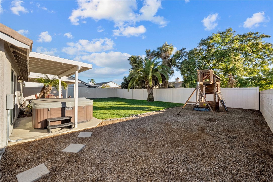 Winchester, California, 92596, United States, 3 Bedrooms Bedrooms, ,2 BathroomsBathrooms,Residential,For Sale,2010762