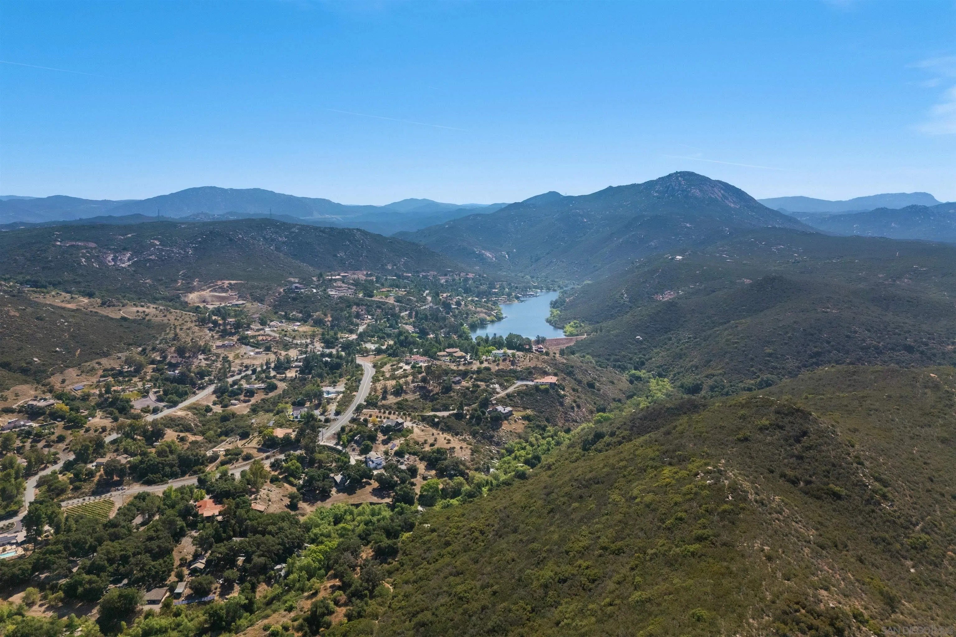 Alpine, California, 91901, United States, 3 Bedrooms Bedrooms, ,5 BathroomsBathrooms,Residential,For Sale,1997111