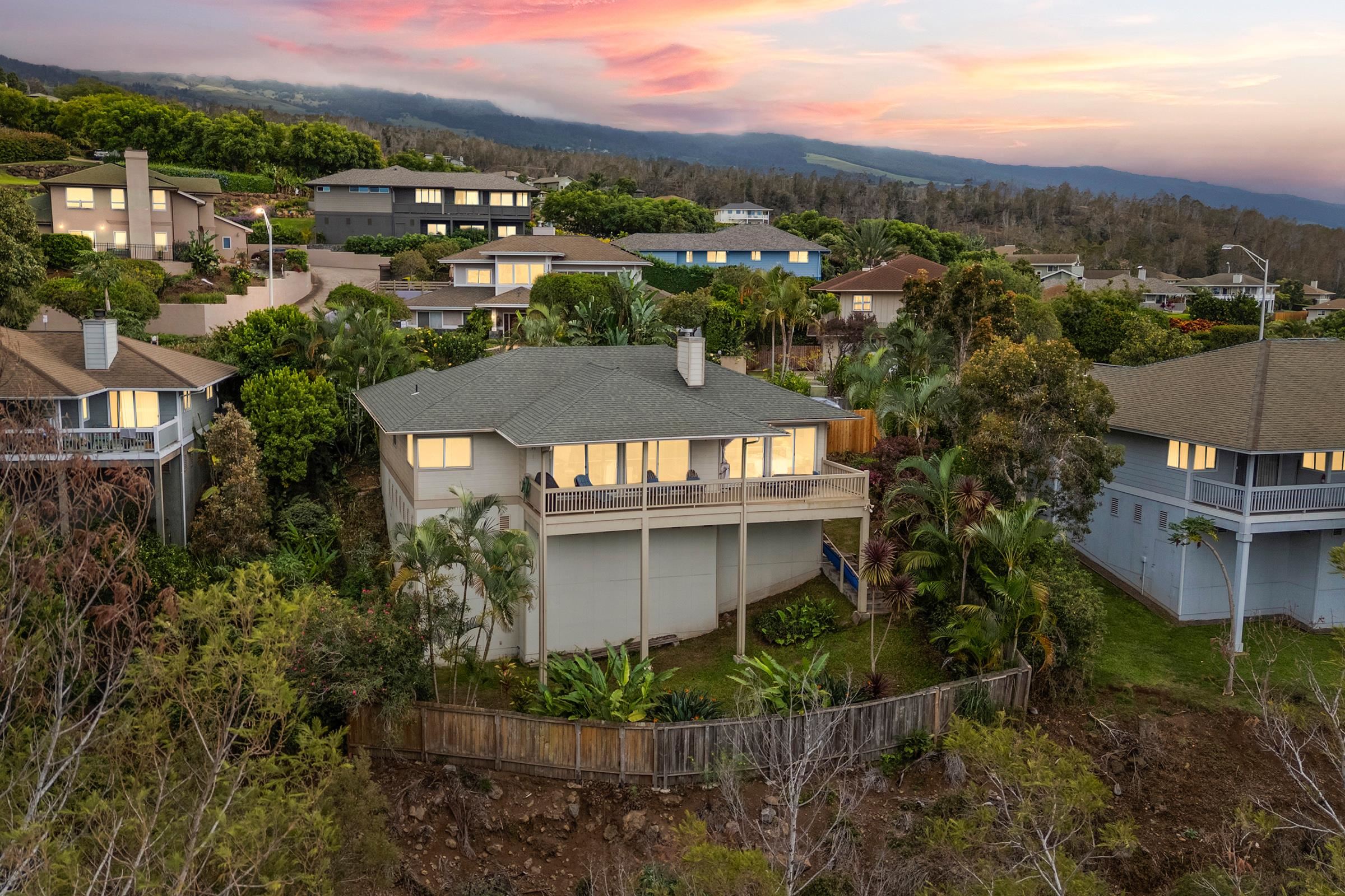 Kula, Hawaii, 96790, United States, 3 Bedrooms Bedrooms, ,2 BathroomsBathrooms,Residential,For Sale,1987639