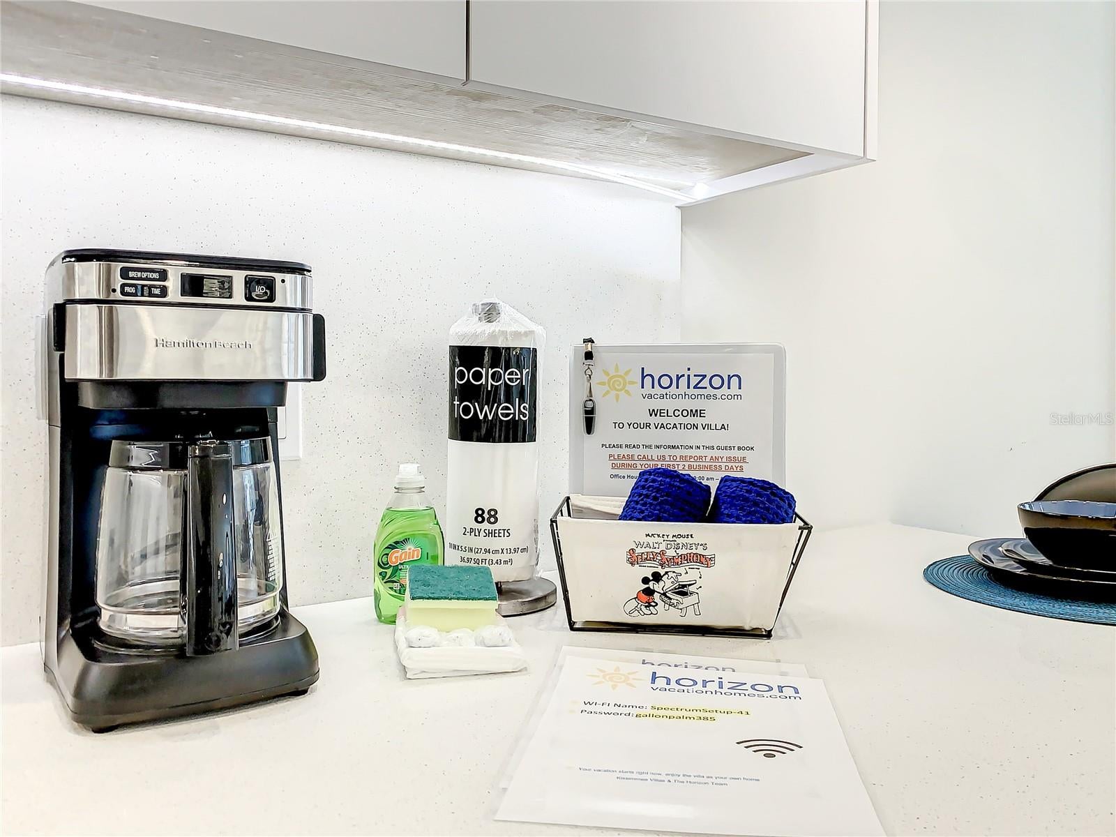 CLERMONT, Florida, 34714, United States, 3 Bedrooms Bedrooms, ,3 BathroomsBathrooms,Residential,For Sale,1981971