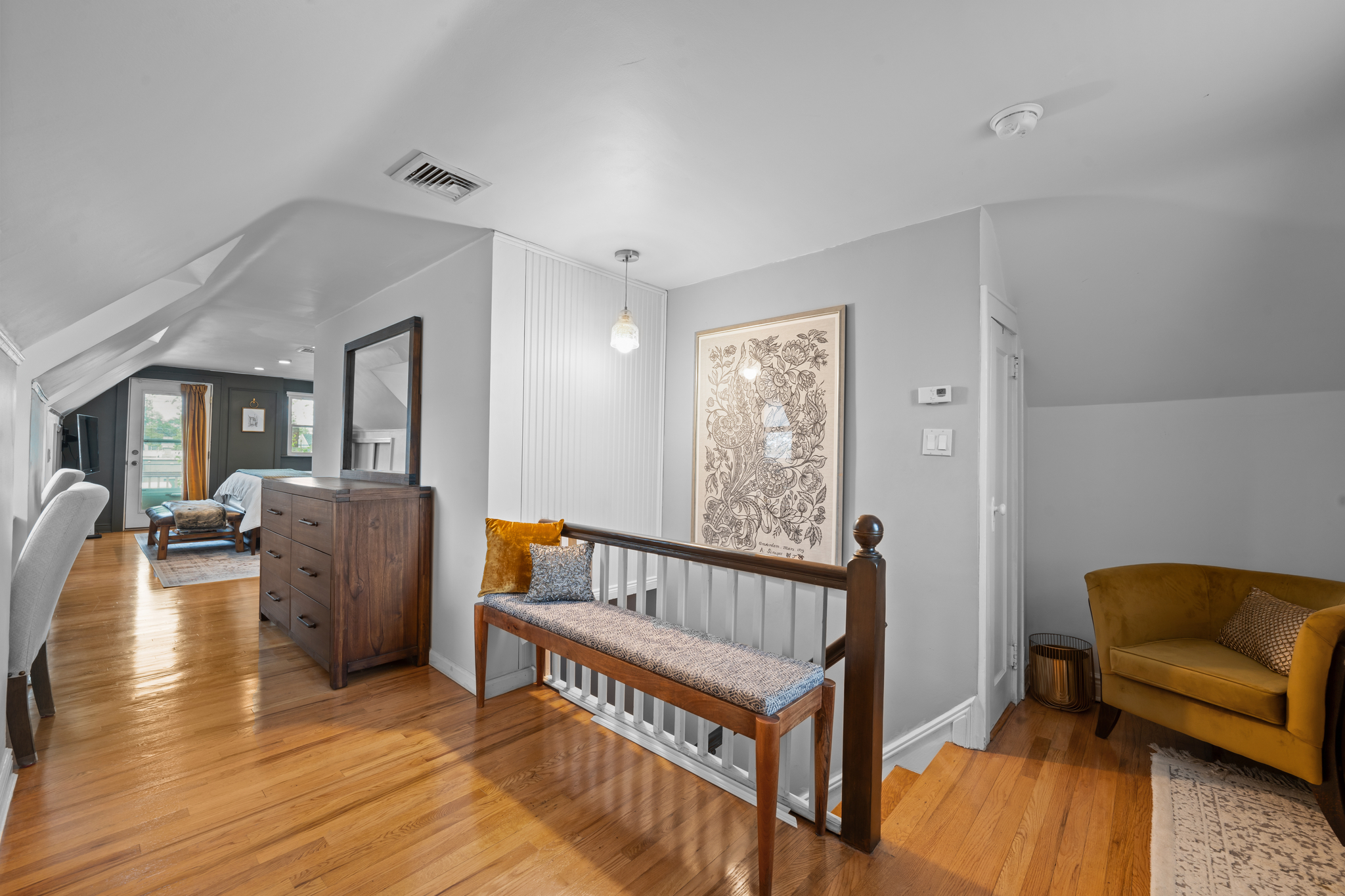 Oceanside, New York, 11572, United States, 3 Bedrooms Bedrooms, ,2 BathroomsBathrooms,Residential,For Sale,1928252