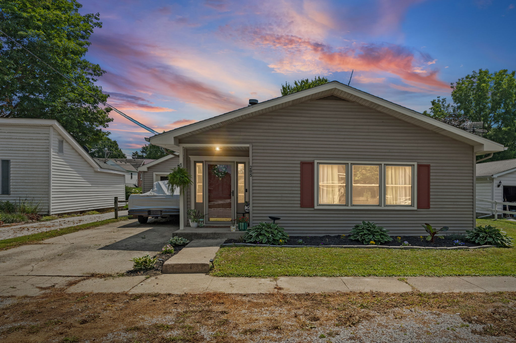  Charming Two Bedroom Home in Friendly Small-Town Community - 物件實景
