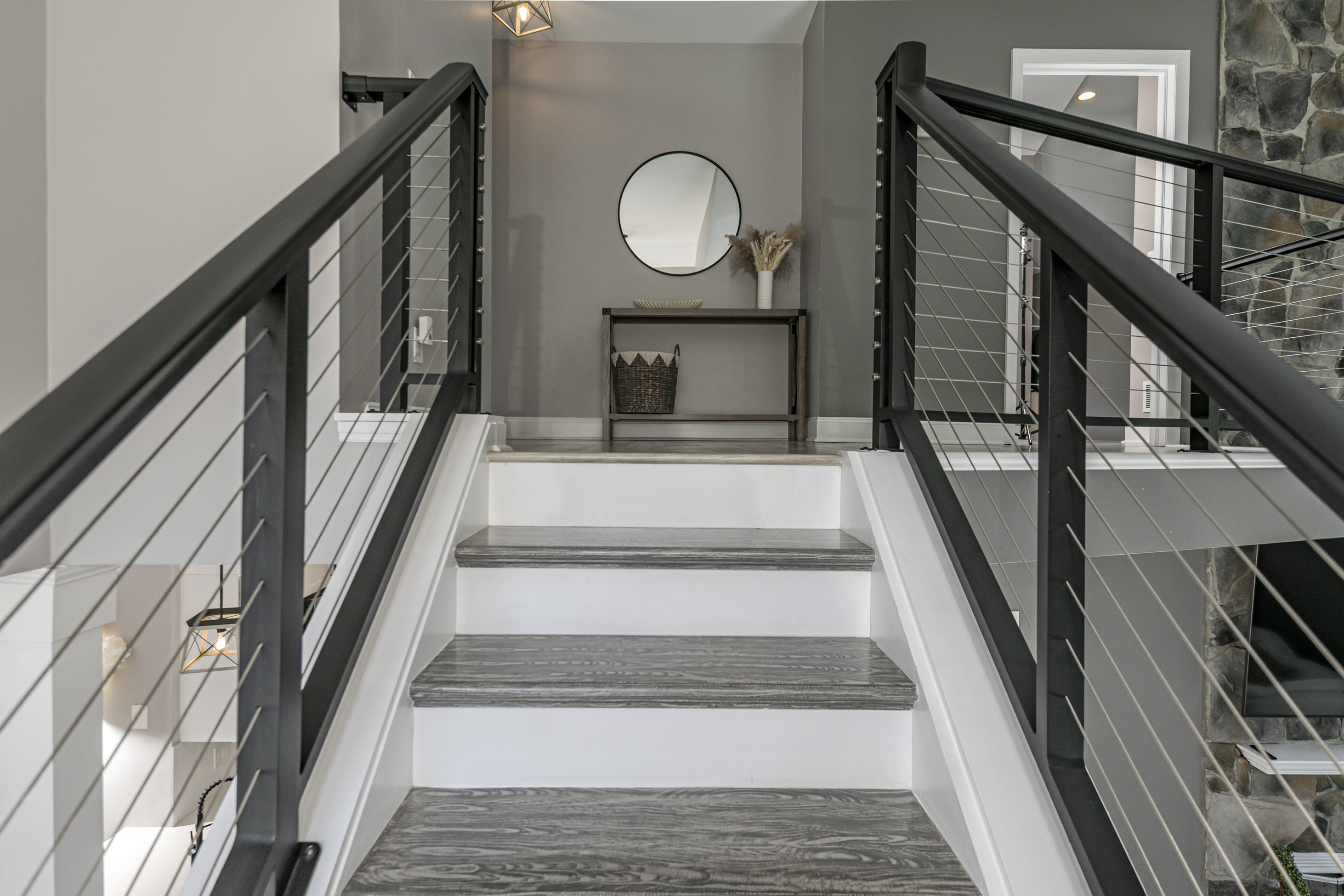  Resort-Worthy Outdoor Living Meets a Thoughtfully Renovated Interior - 物件實景