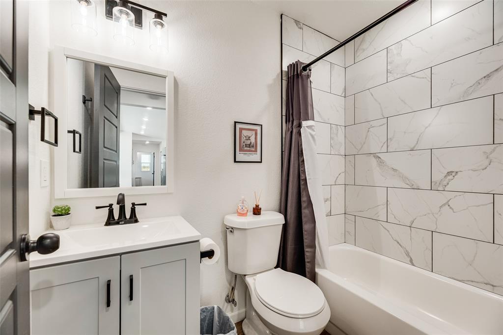 Royse City, Texas, 75189, United States, 4 Bedrooms Bedrooms, ,2 BathroomsBathrooms,Residential,For Sale,1987072