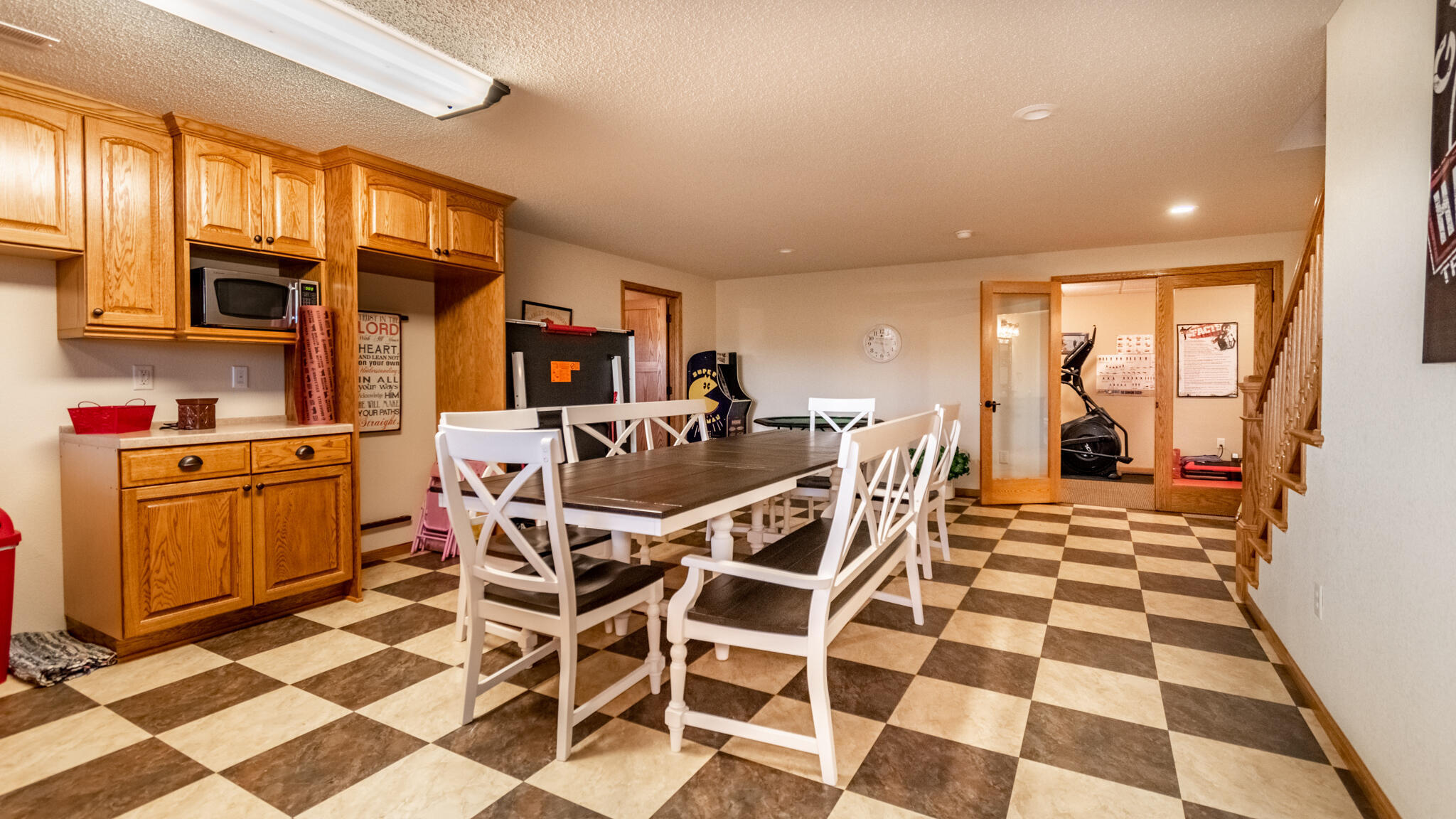 Beulah, North Dakota, 58523, United States, 4 Bedrooms Bedrooms, ,3 BathroomsBathrooms,Residential,For Sale,1780571