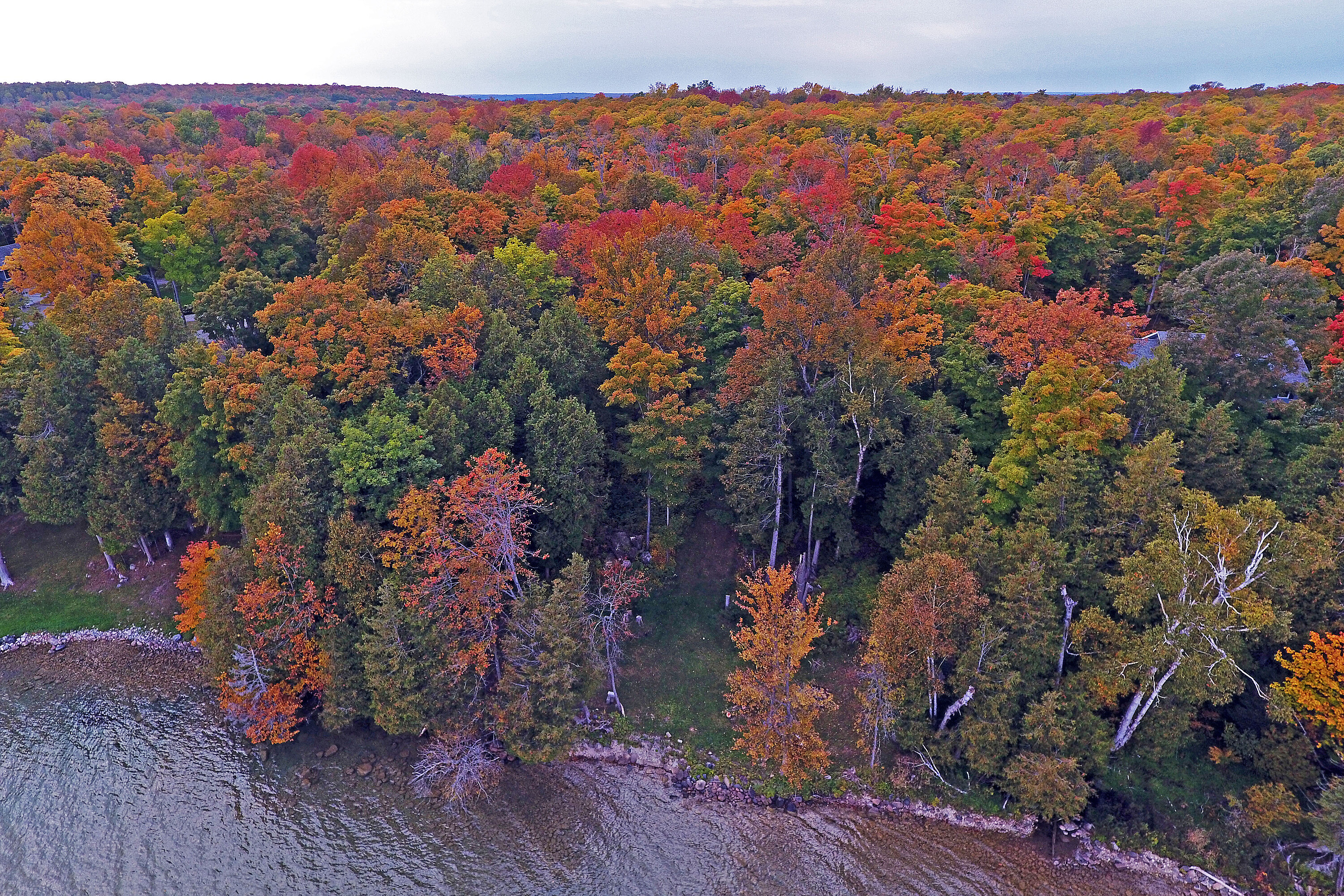 Central Manitoulin, - 物件實景