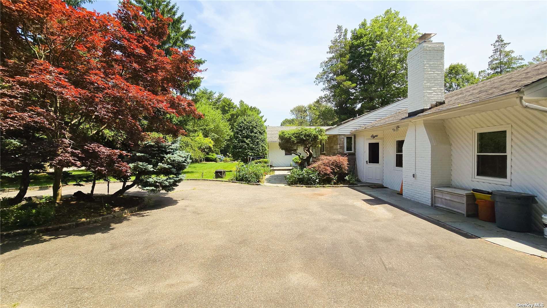 8 The Pines, Old Westbury, New York, 11568, United States, 3 Bedrooms Bedrooms, ,3 BathroomsBathrooms,Residential,For Sale,8 The Pines,1668876