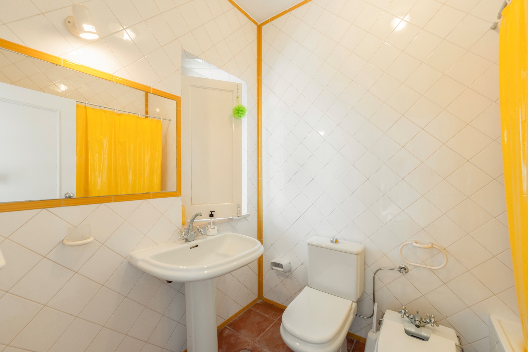  Detached house, 8 bedrooms, for Sale - 物件實景