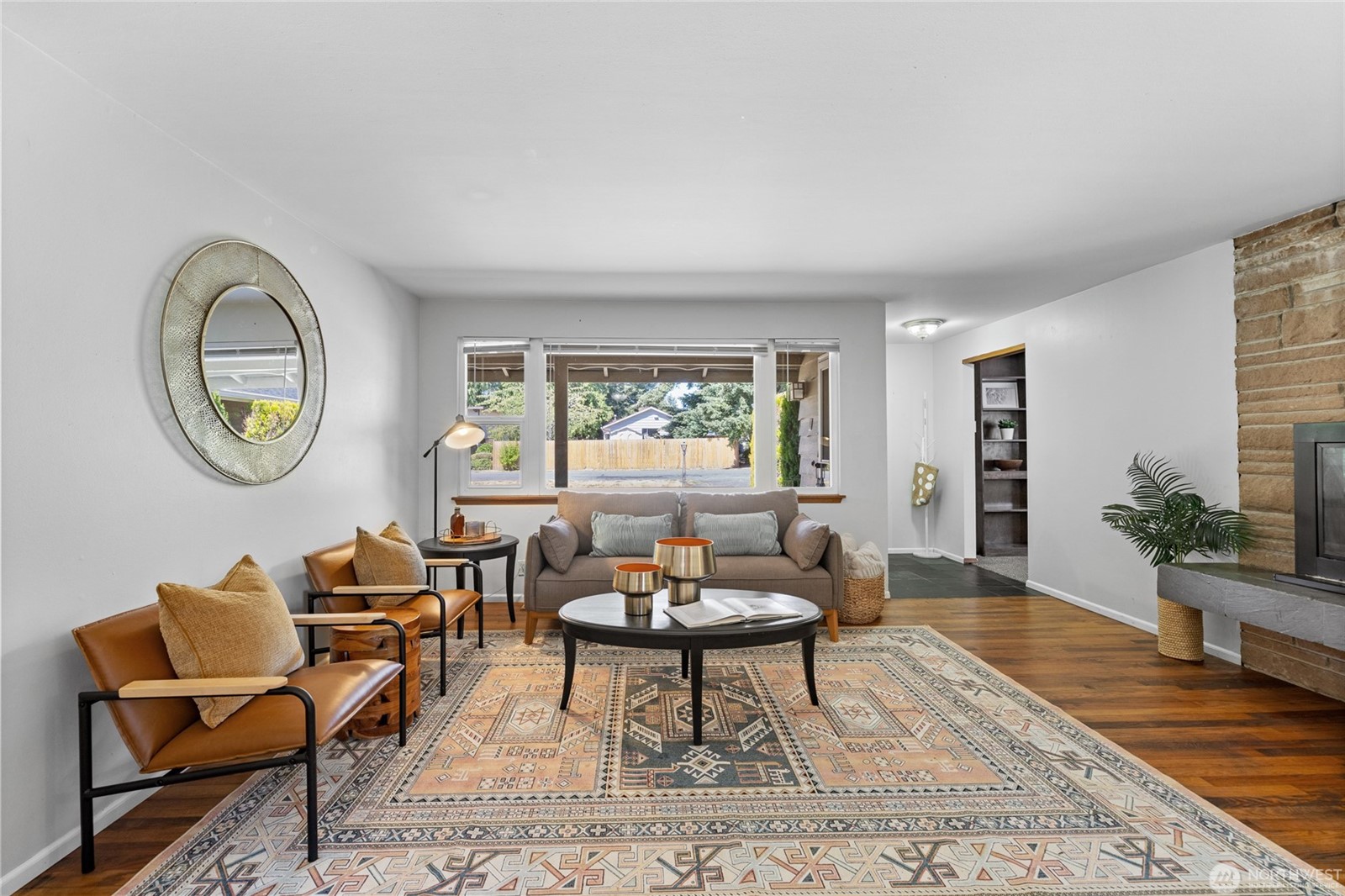 Seatac, Washington, 98188, United States, 3 Bedrooms Bedrooms, ,2 BathroomsBathrooms,Residential,For Sale,1905826