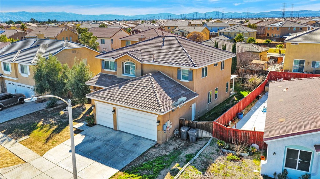 Hesperia, California, 92344, United States, 5 Bedrooms Bedrooms, ,4 BathroomsBathrooms,Residential,For Sale,2010754