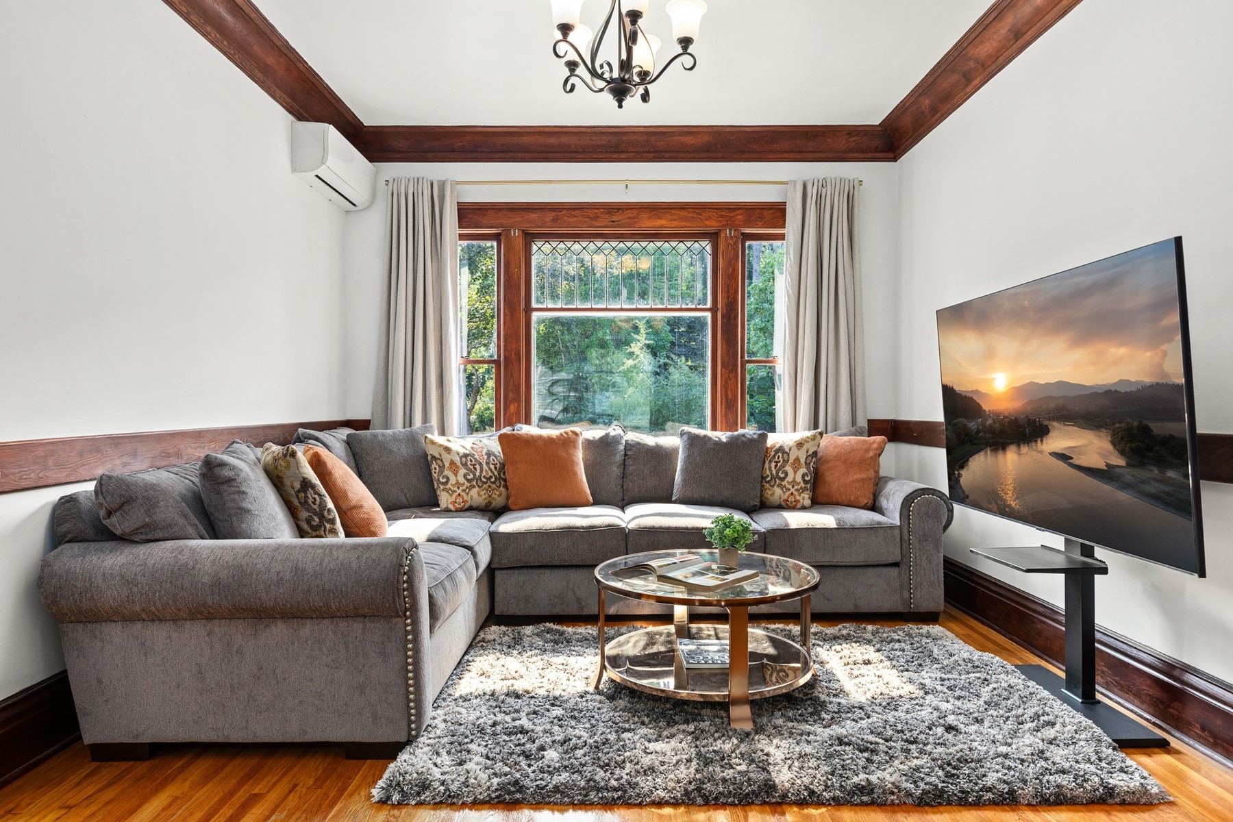  Historic Home with Stunning Views - 物件實景