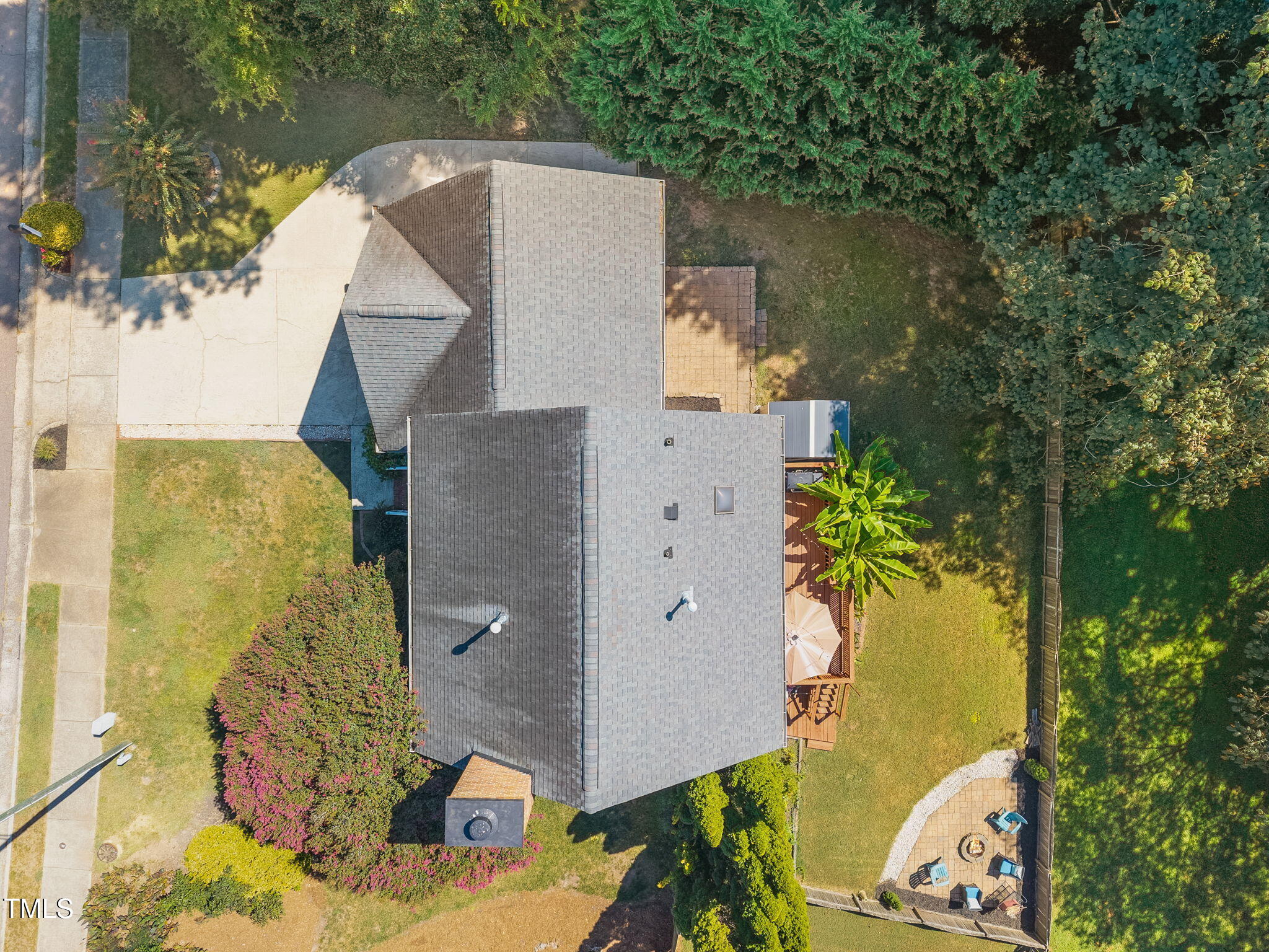 Raleigh, North Carolina, 27612, United States, 3 Bedrooms Bedrooms, ,3 BathroomsBathrooms,Residential,For Sale,1942260