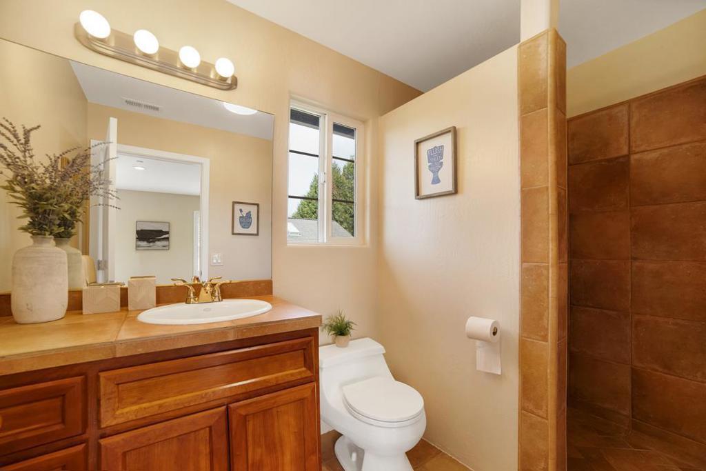 Watsonville, California, 95076, United States, 4 Bedrooms Bedrooms, ,3 BathroomsBathrooms,Residential,For Sale,1982776