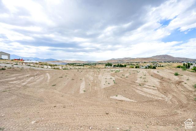 Eagle Mountain, Utah, 84005, United States, 6 Bedrooms Bedrooms, ,6 BathroomsBathrooms,Residential,For Sale,1904525